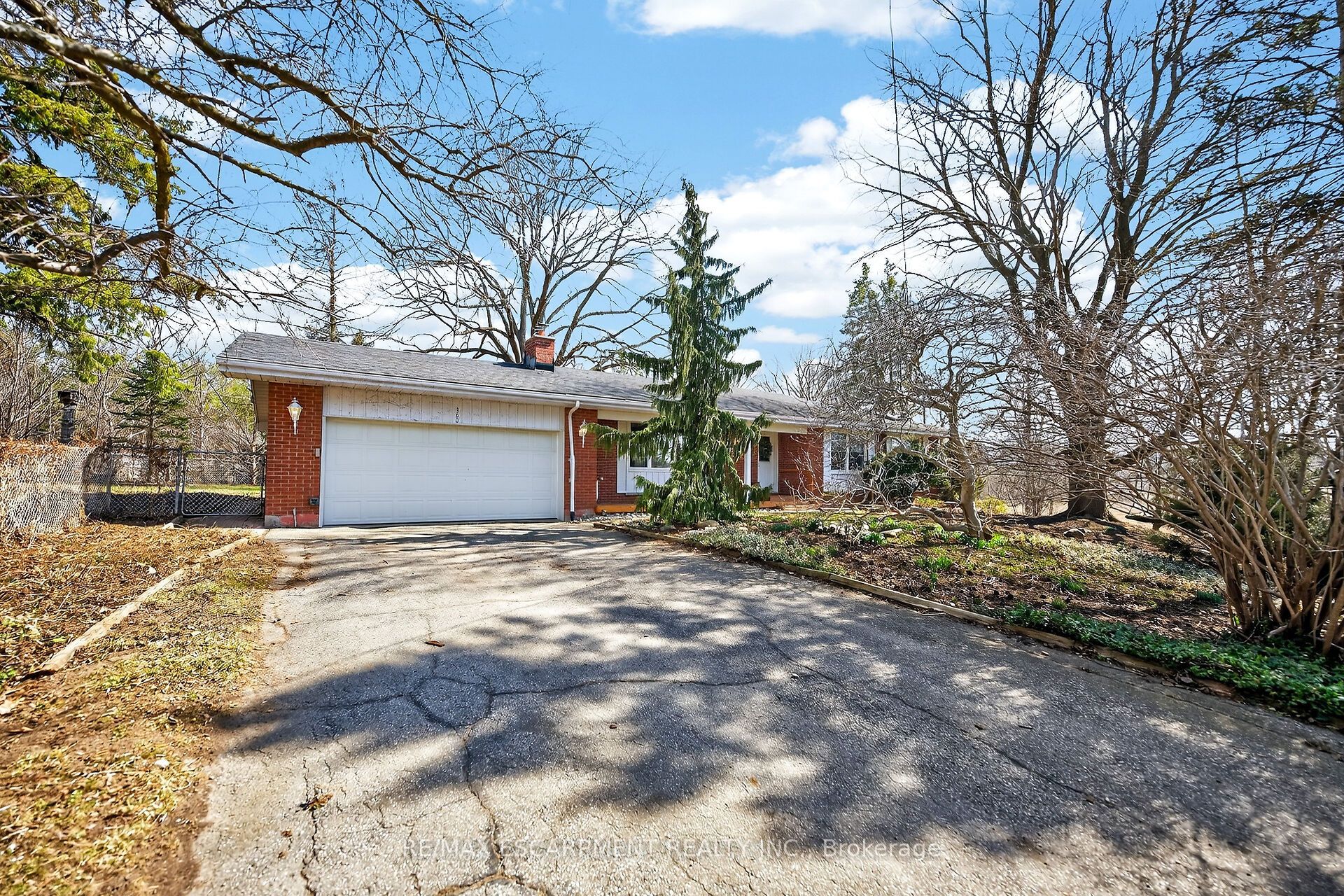 360 JOHNSON Road, Brantford, ON N3T 5M1 photo 2
