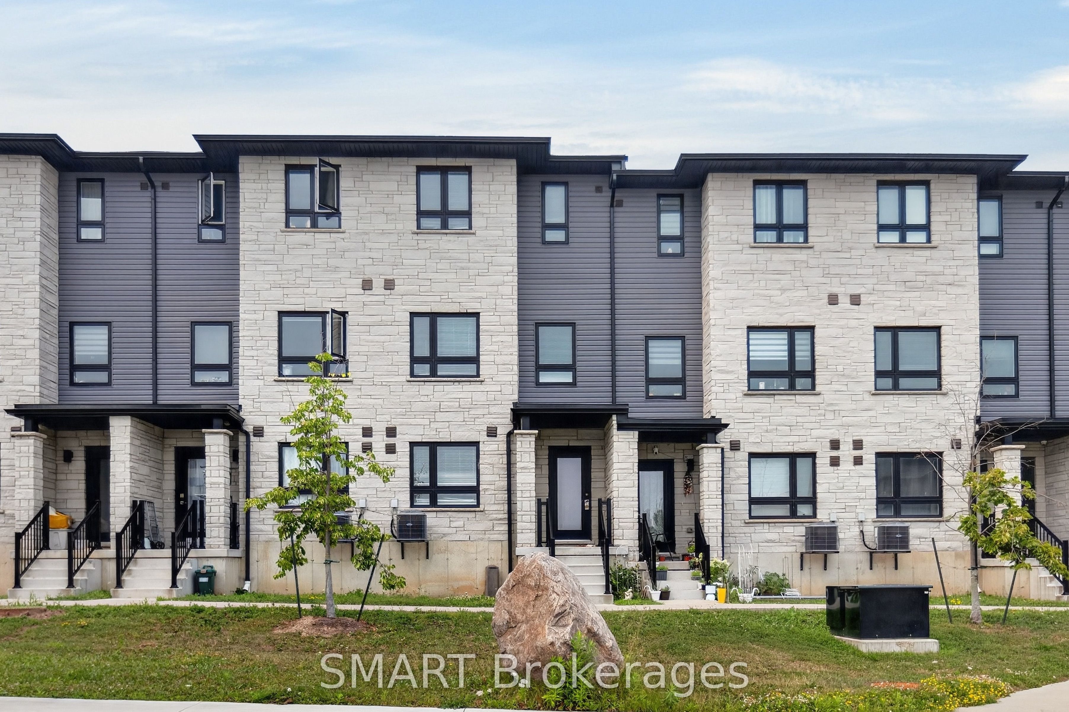 51 Sparrow Avenue 92, Cambridge, ON N1T 2E2 photo 3
