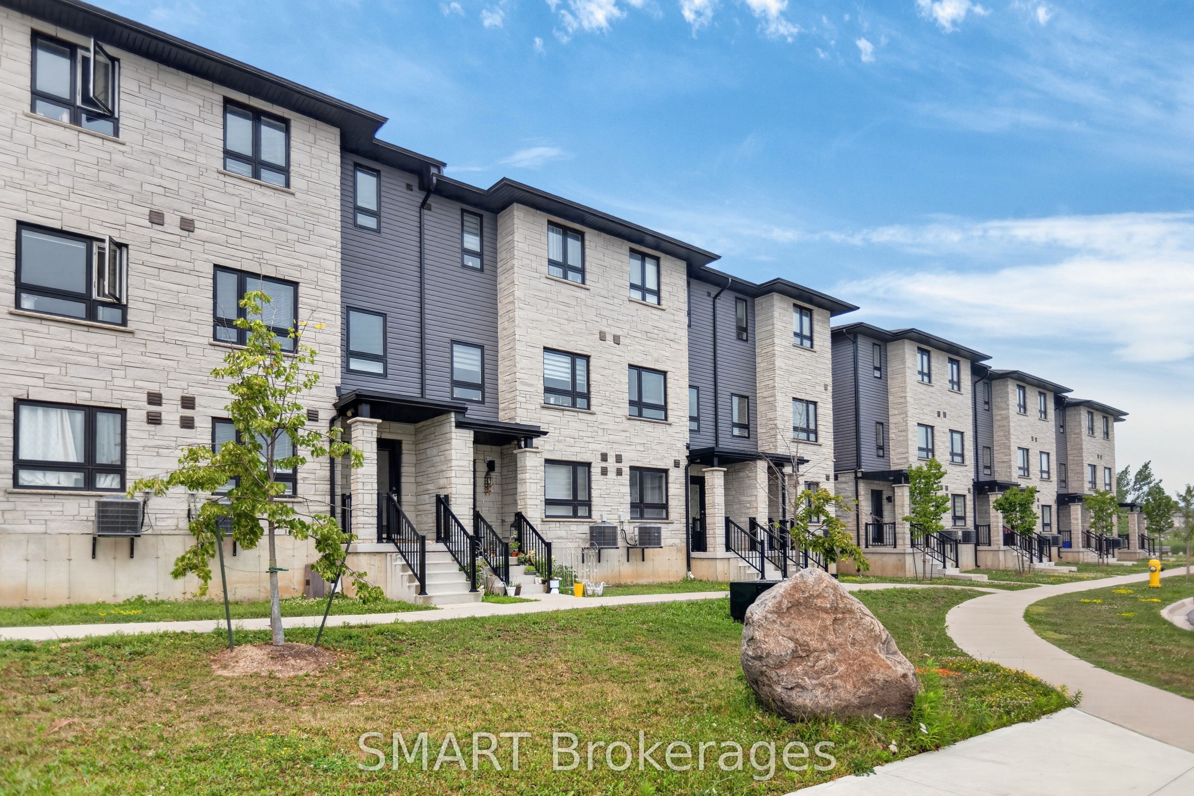 51 Sparrow Avenue 92, Cambridge, ON N1T 2E2 photo 4