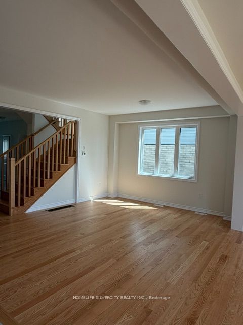 27 Postill Street, Brant, ON N3L 0R4 photo 2