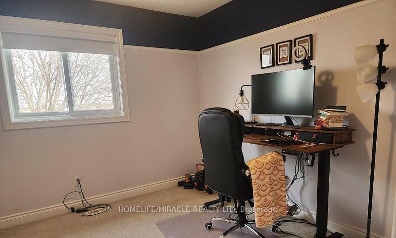 388 Thomas Slee Drive, Kitchener, ON N2P 2X5 photo 5