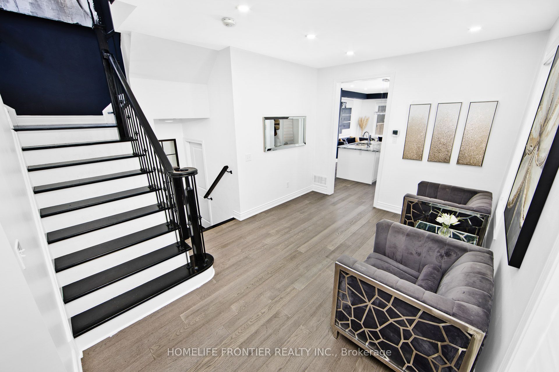 112 Narbonne Crescent, Hamilton, ON L8J 0J6 photo 4