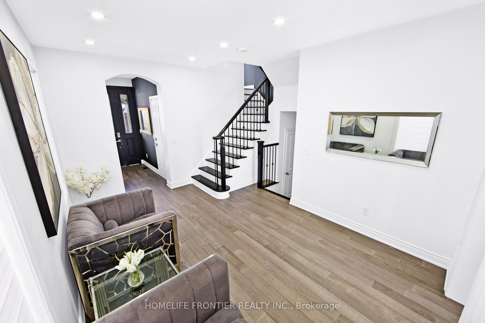 112 Narbonne Crescent, Hamilton, ON L8J 0J6 photo 5