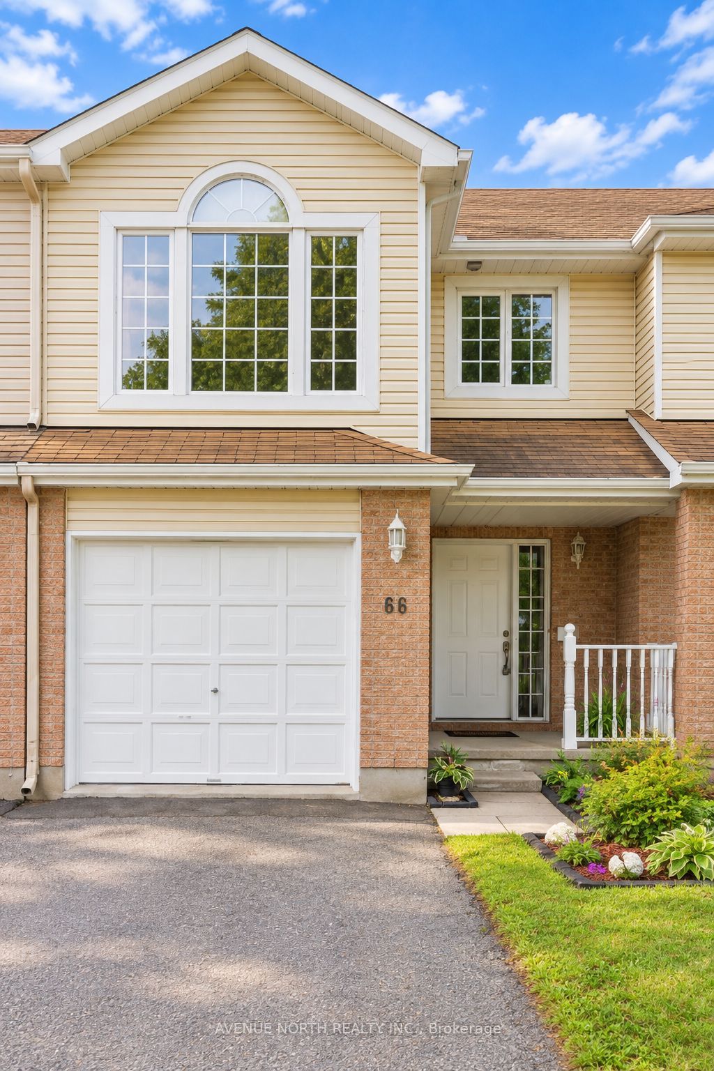 66 Woodgate Way, Barrhaven, ON K2J 4E6 photo 3