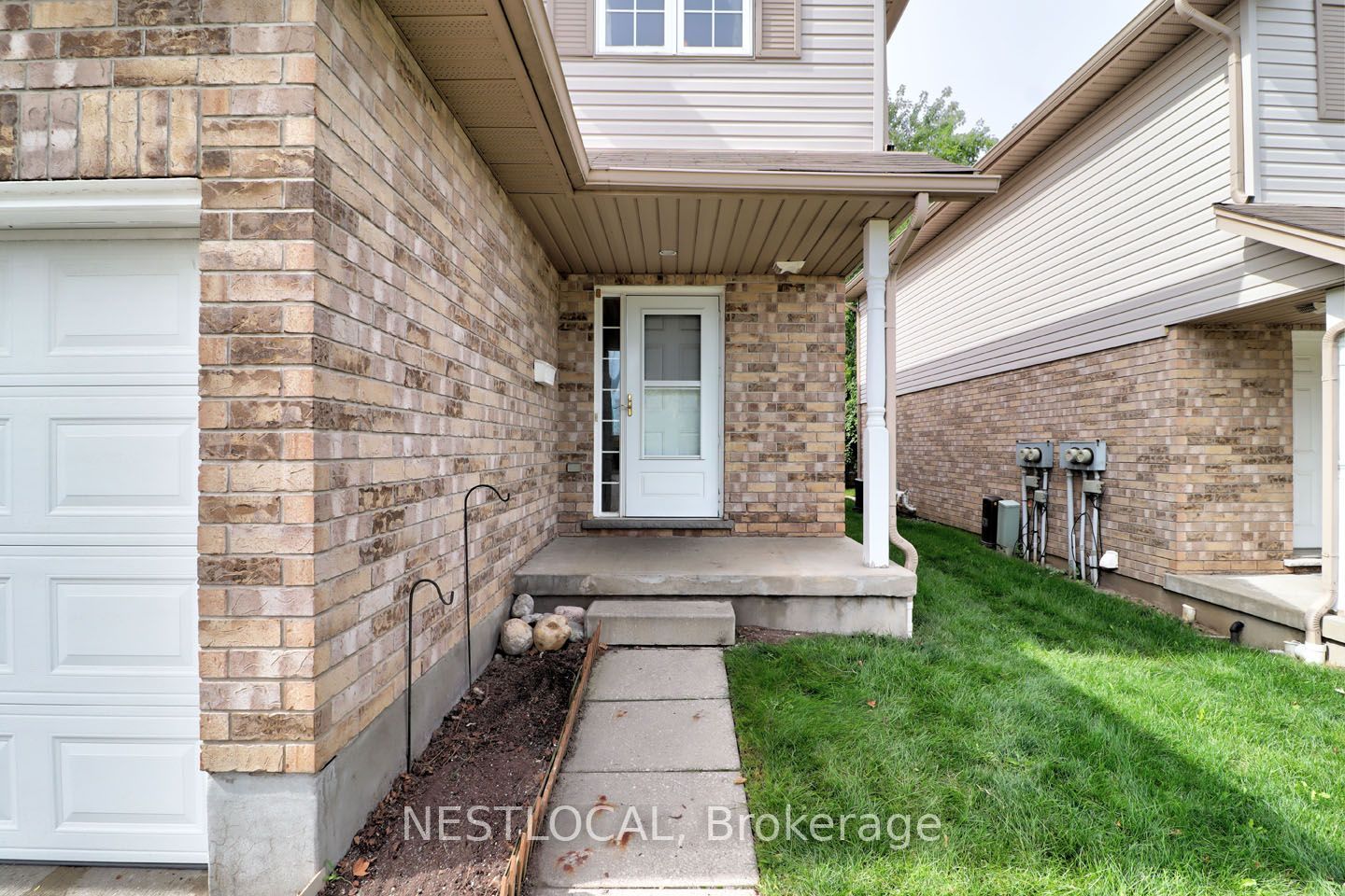 10 Fallowfield Drive 11, Kitchener, ON N2C 0A4 photo 2