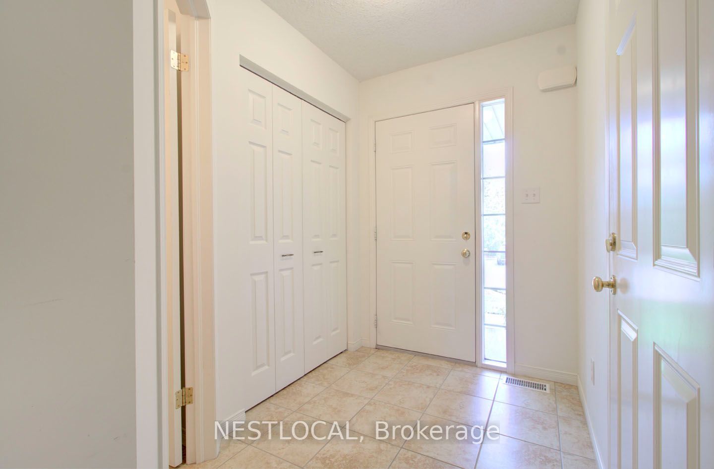 10 Fallowfield Drive 11, Kitchener, ON N2C 0A4 photo 4