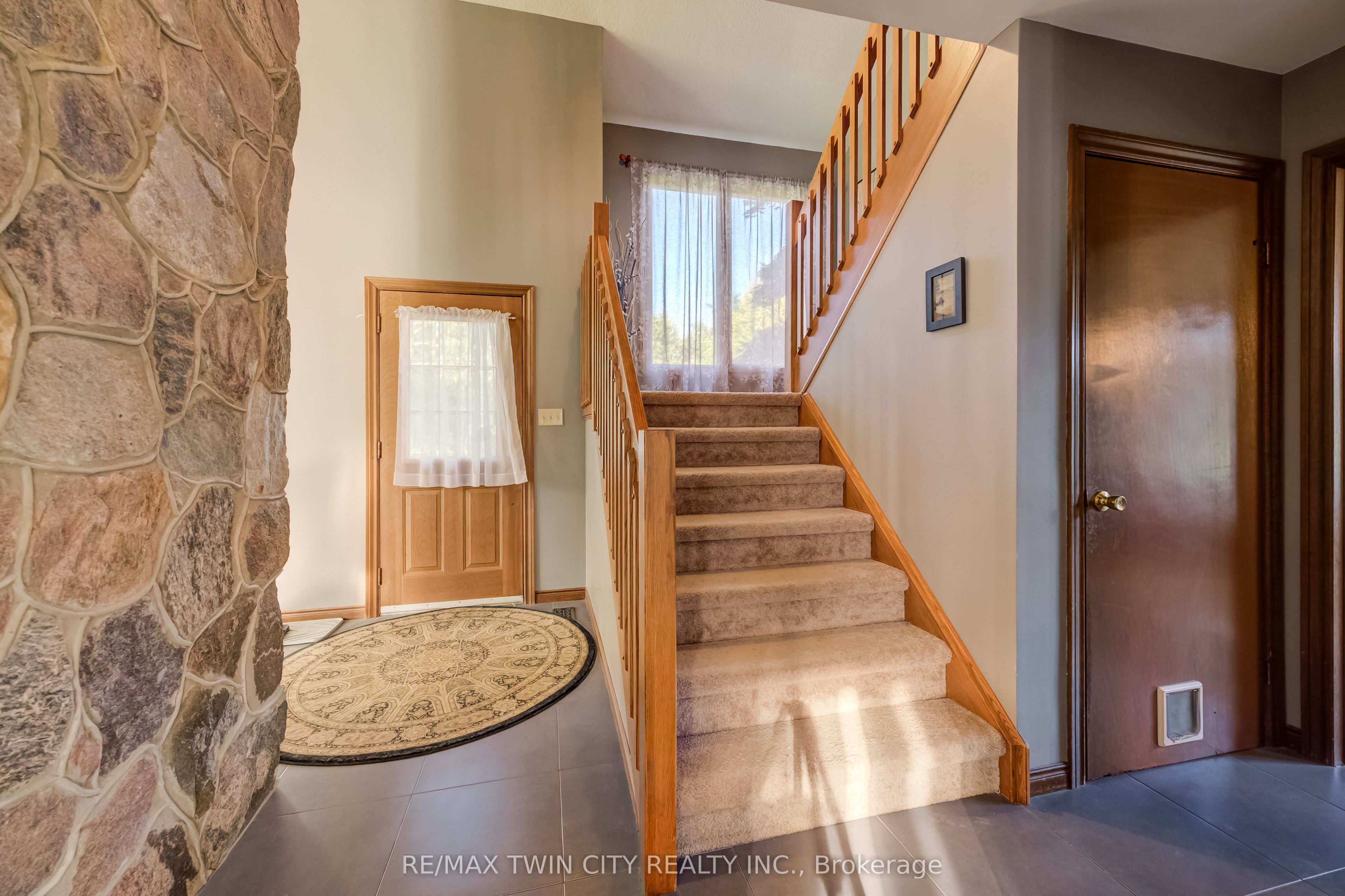 1891 Reidsville Road, North Dumfries, ON N0B 1E0 photo 4