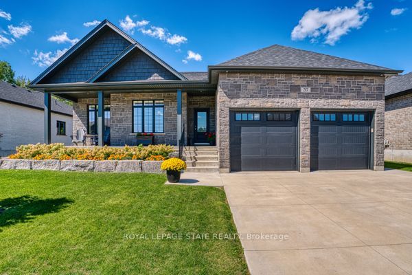 37 Gilmer Crescent, North Perth, ON N4W 0H3 photo 2