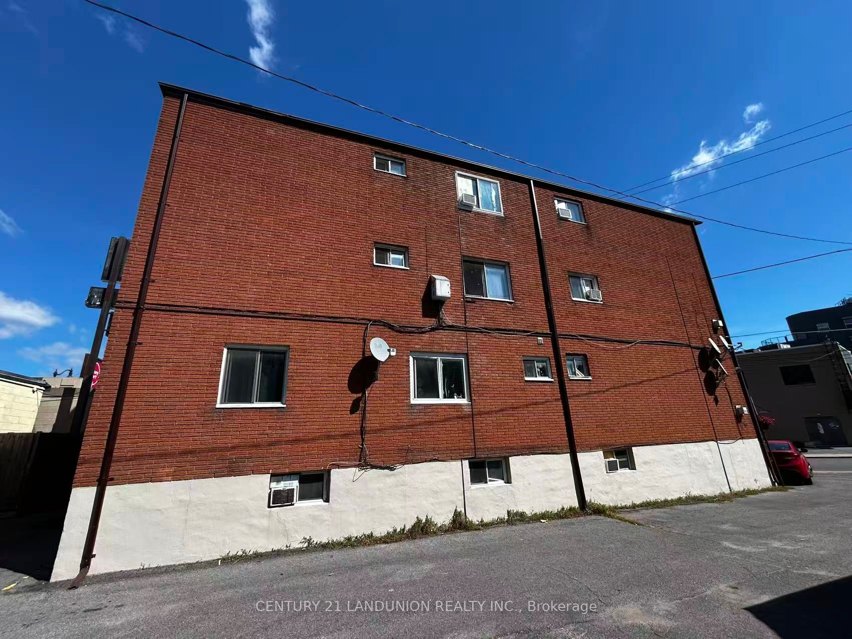 442 Macdonnell Street, Kingston, ON K7L 4E4 photo 2