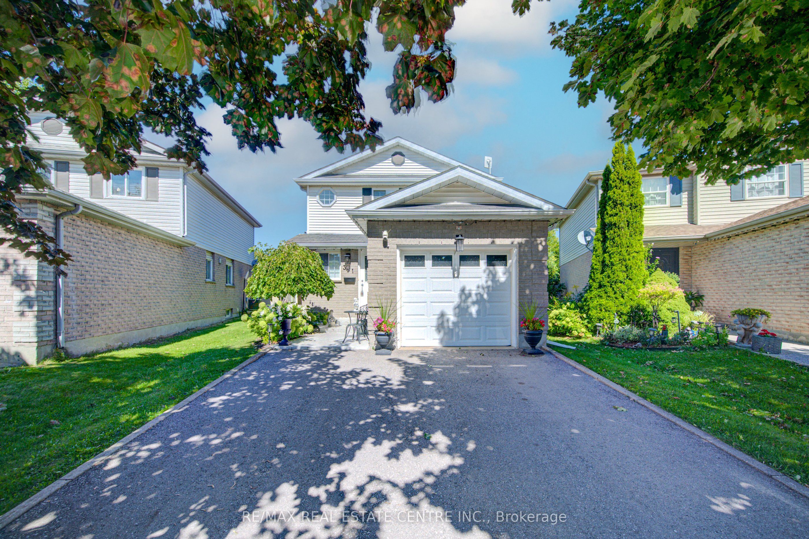 351 Northview Heights Place, Cambridge, ON N1R 8J1 photo 2