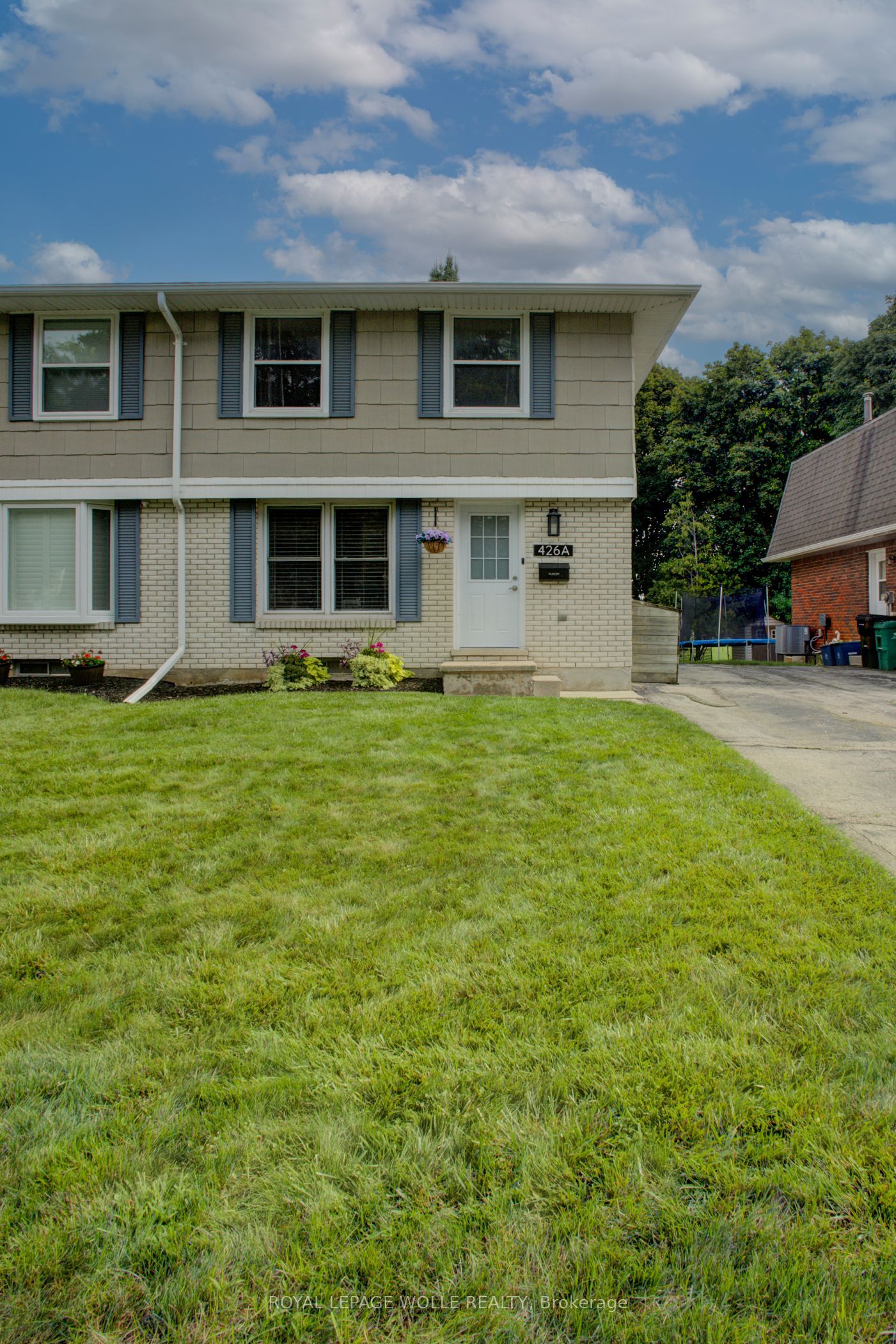 426A Dunvegan Drive, Waterloo, ON N2K 2C7 photo 4