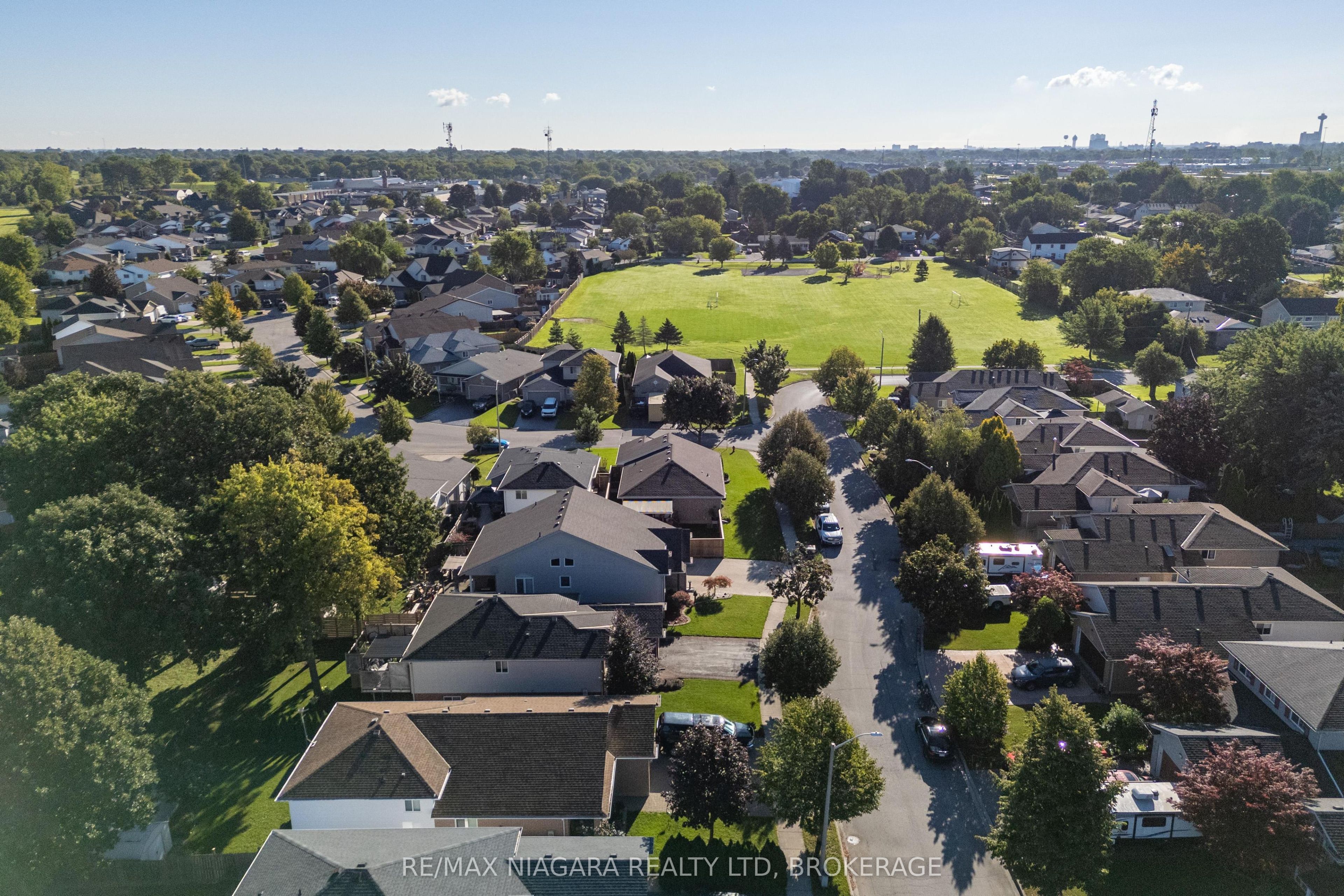 7919 Fleming Drive, Niagara Falls, ON L2H 3H9 photo 3
