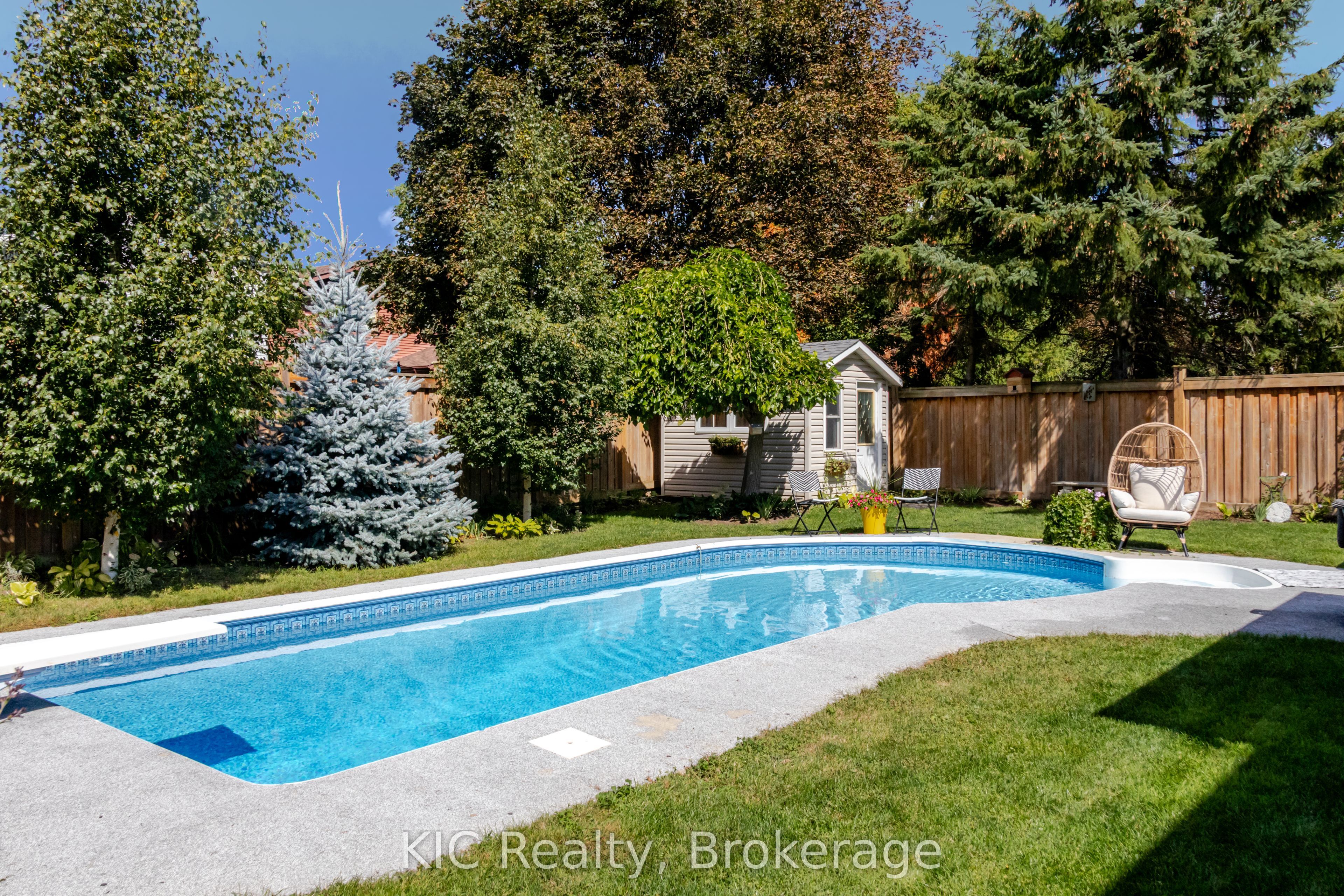 2138 Lorraine Drive, Peterborough, ON K9L 1X4 photo 4