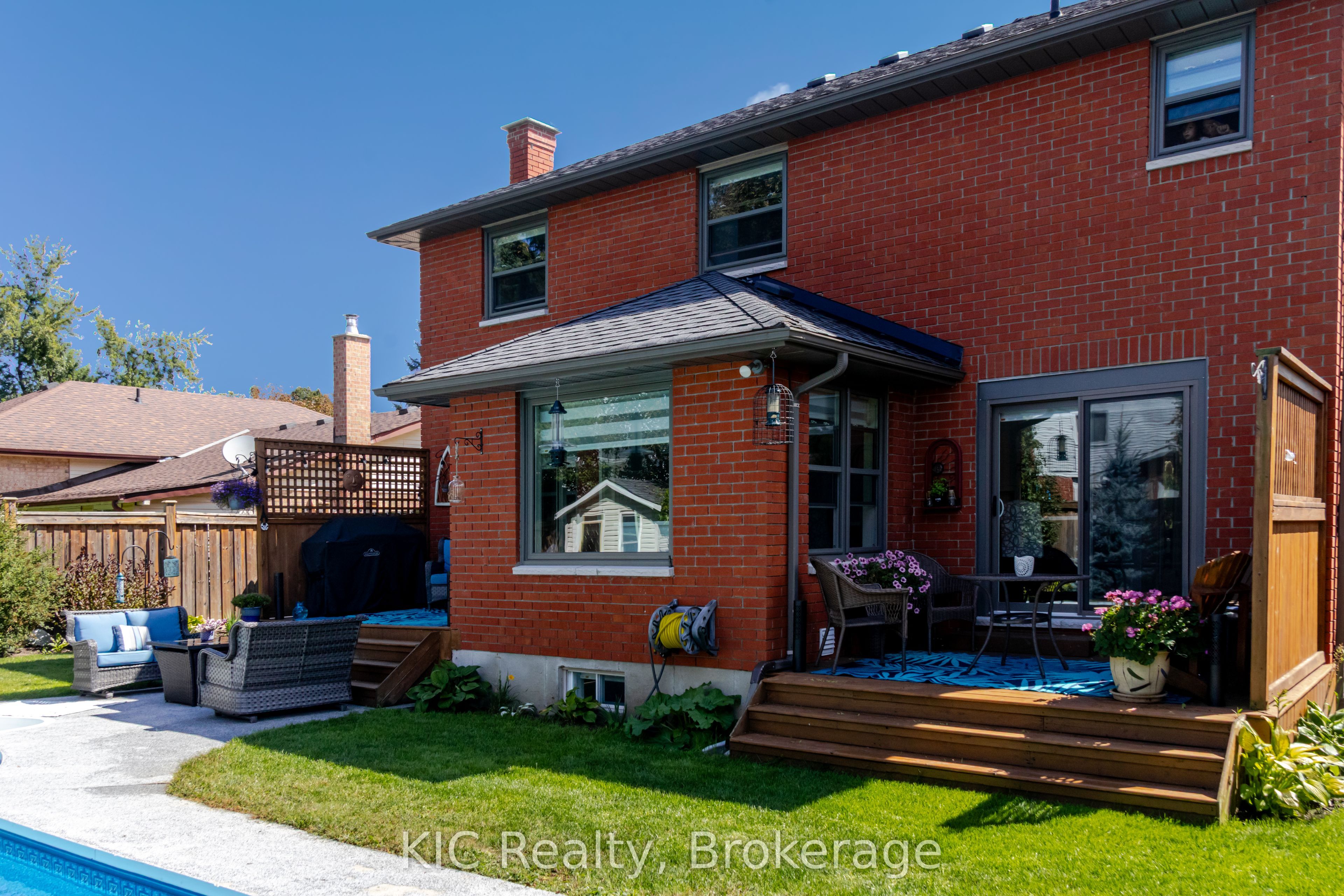 2138 Lorraine Drive, Peterborough, ON K9L 1X4 photo 5