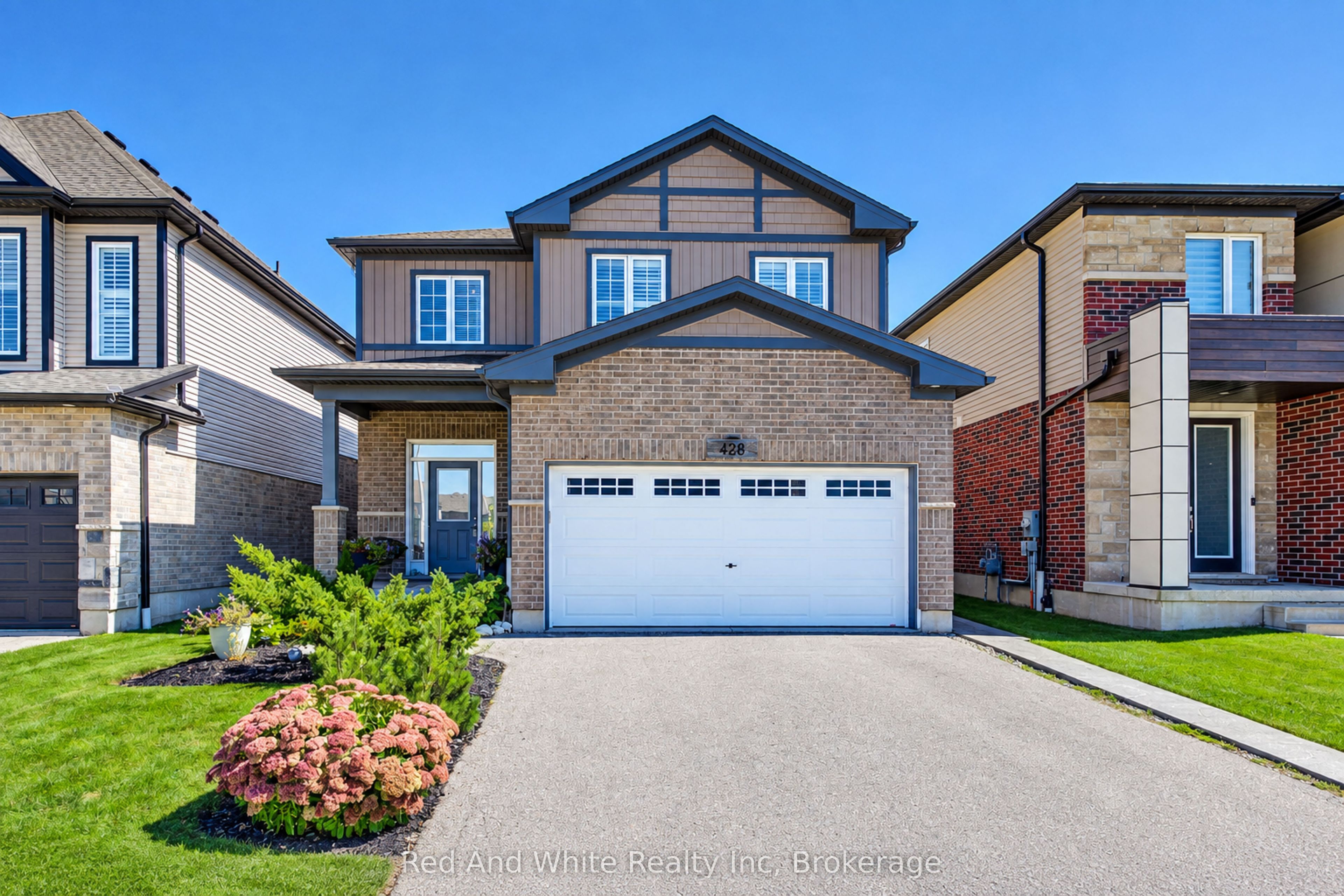 428 Freure Drive, Cambridge, ON N1S 0B4 photo 2