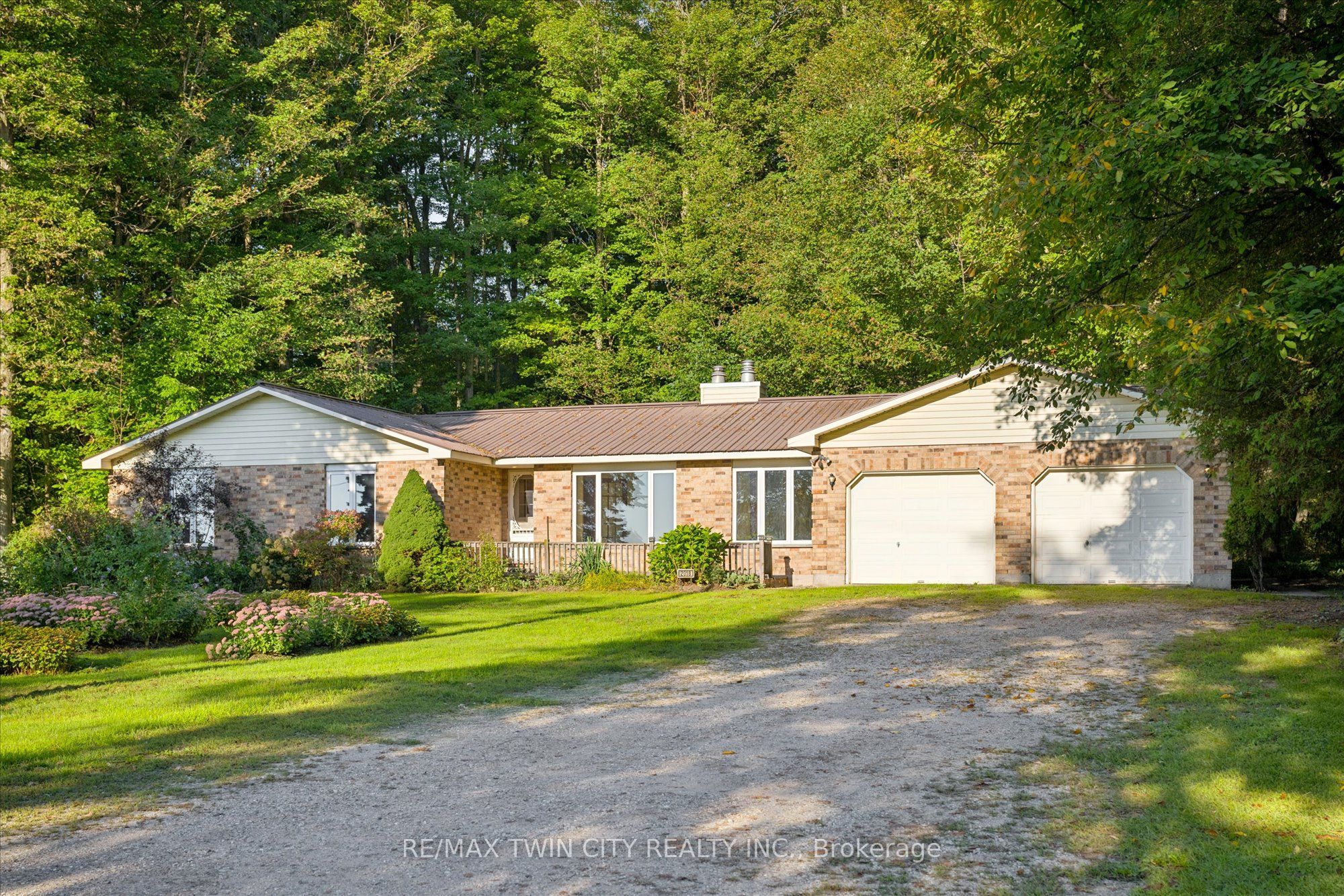 2018 Greenwood Hill Road, Wellesley, ON N0B 2T0 photo 3