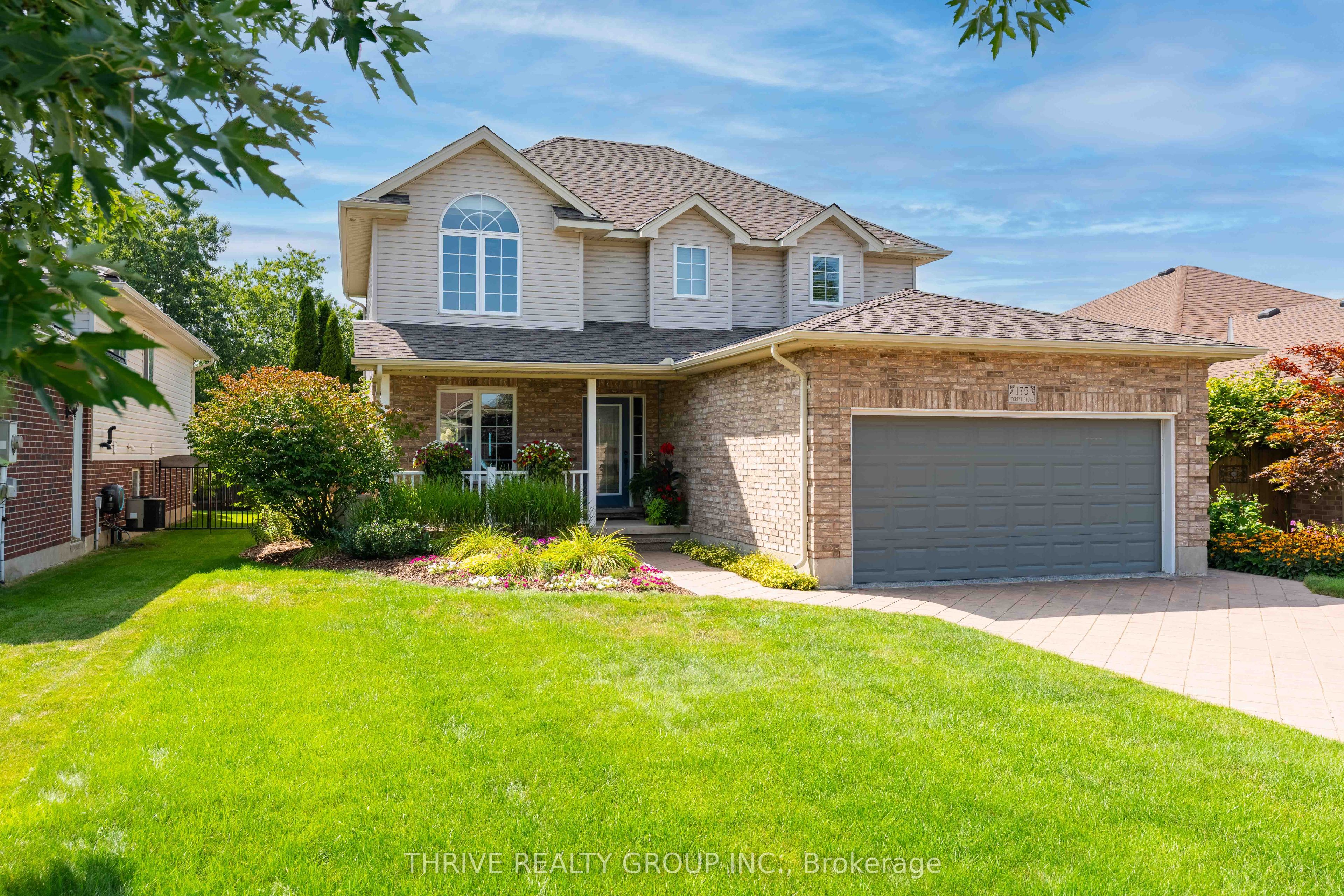 175 Forest Grove Crescent, Thames Centre, ON N0L 1G3 photo 3