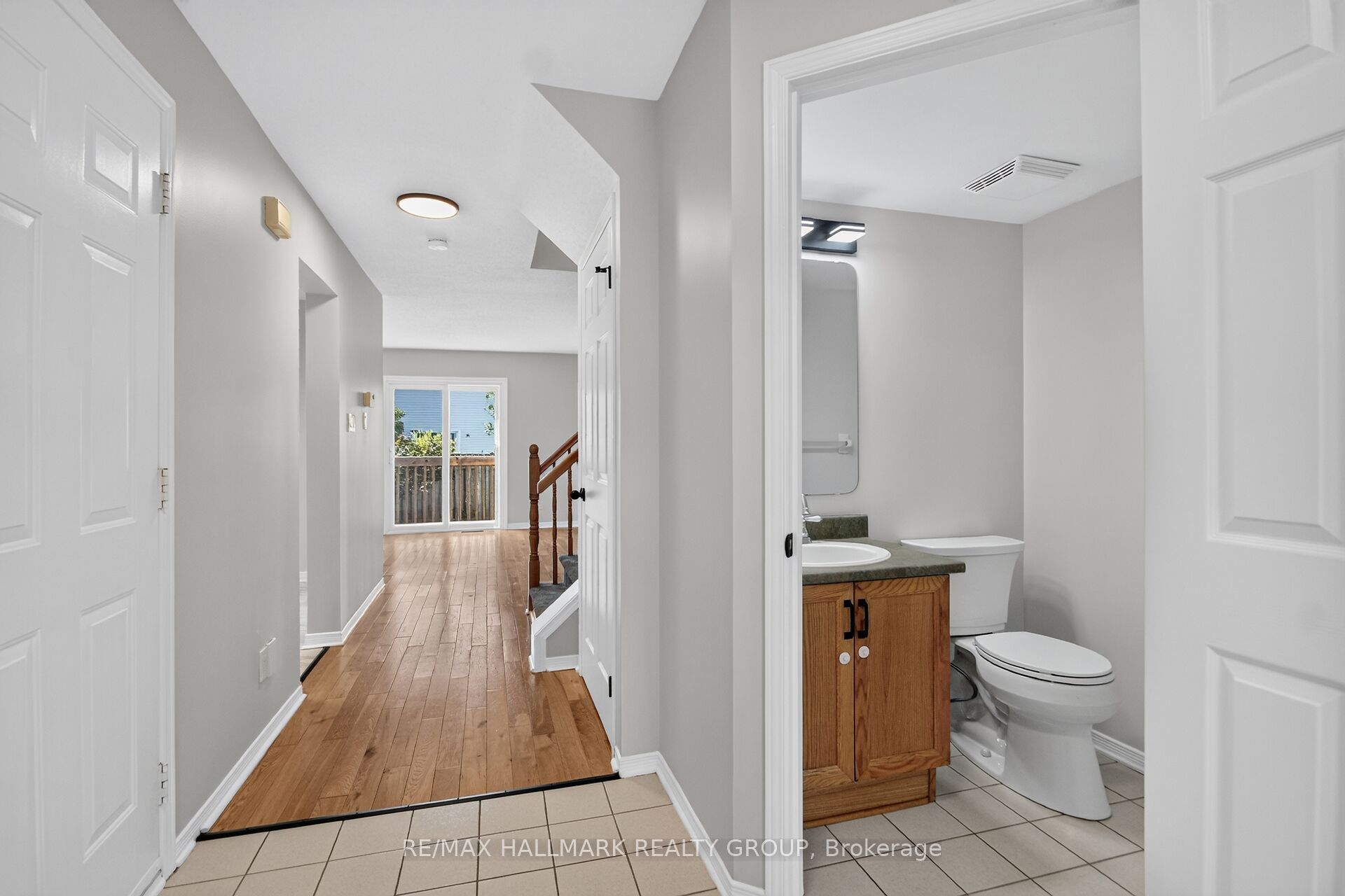 82 Whalings Circle, Stittsville - Munster - Richmond, ON K2S 1S4 photo 4