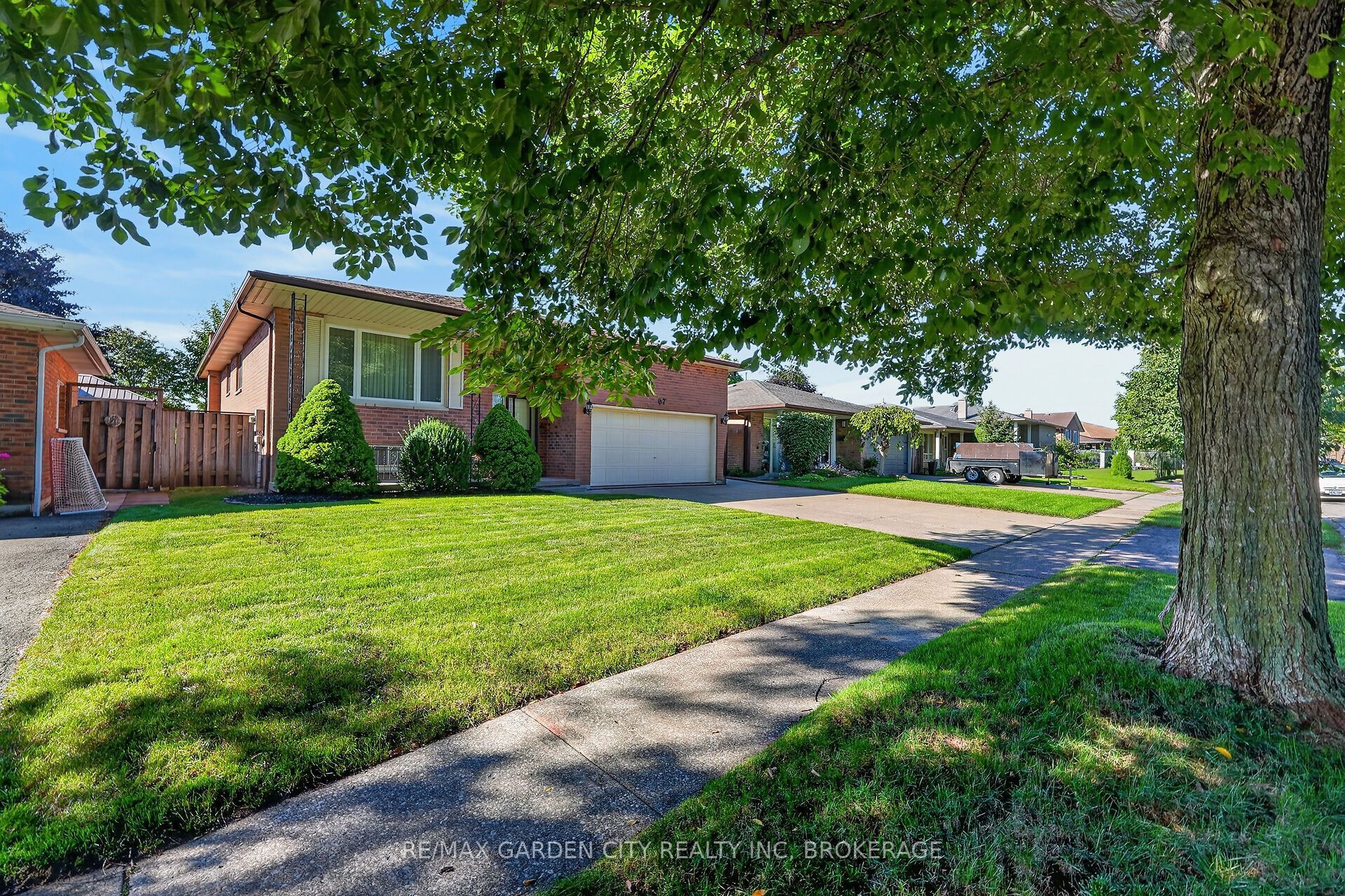 67 College Park Drive, Welland, ON L3C 6Z7 photo 3