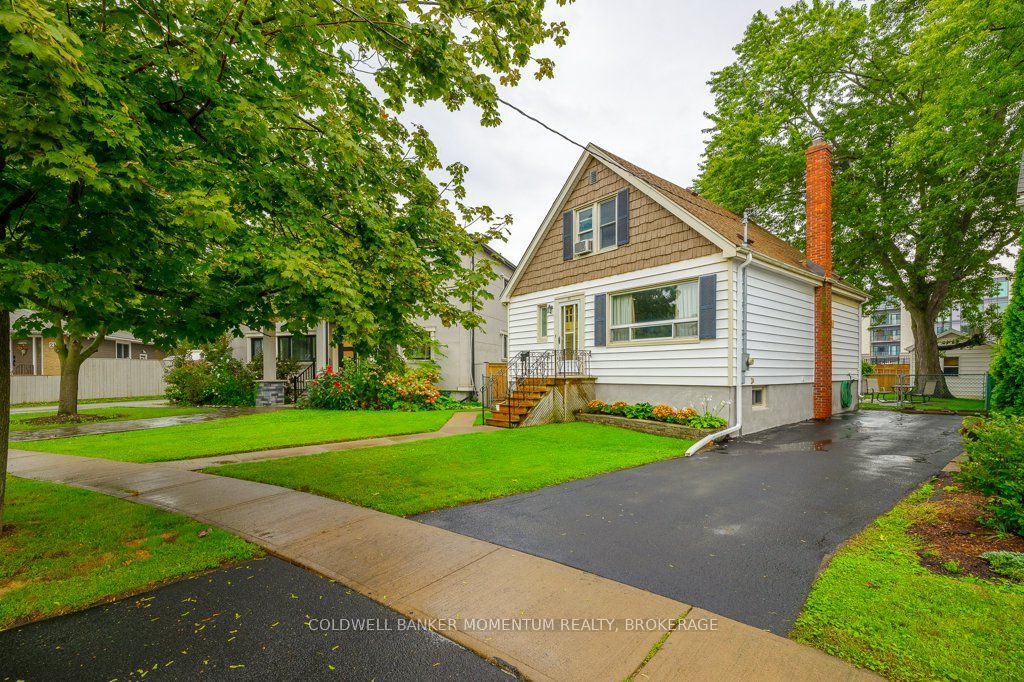 25 Clayburn Avenue, St. Catharines, ON L2P 2T9 photo 4
