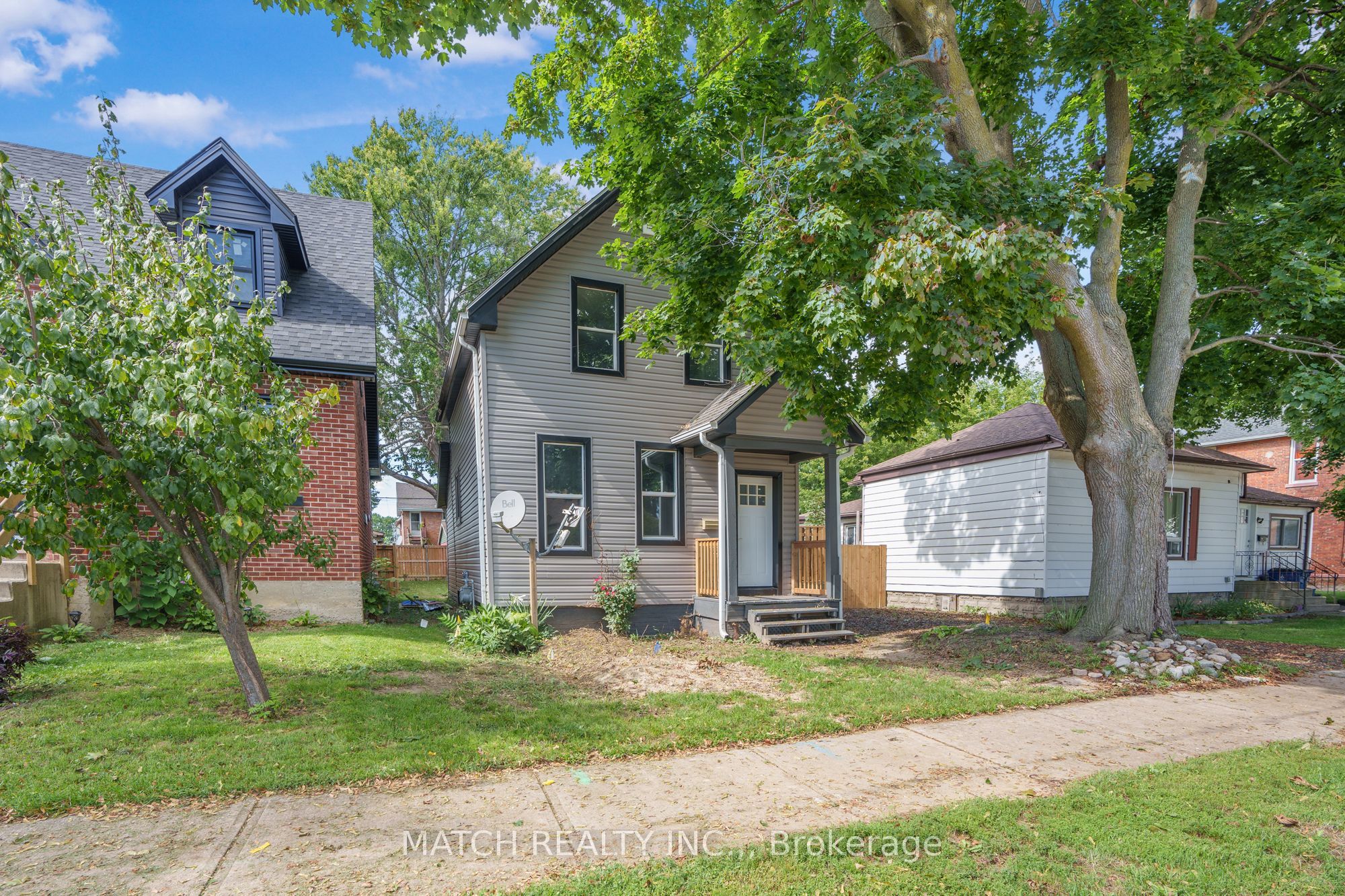 87 Gray Street, Chatham-Kent, ON N7M 1T1 photo 3