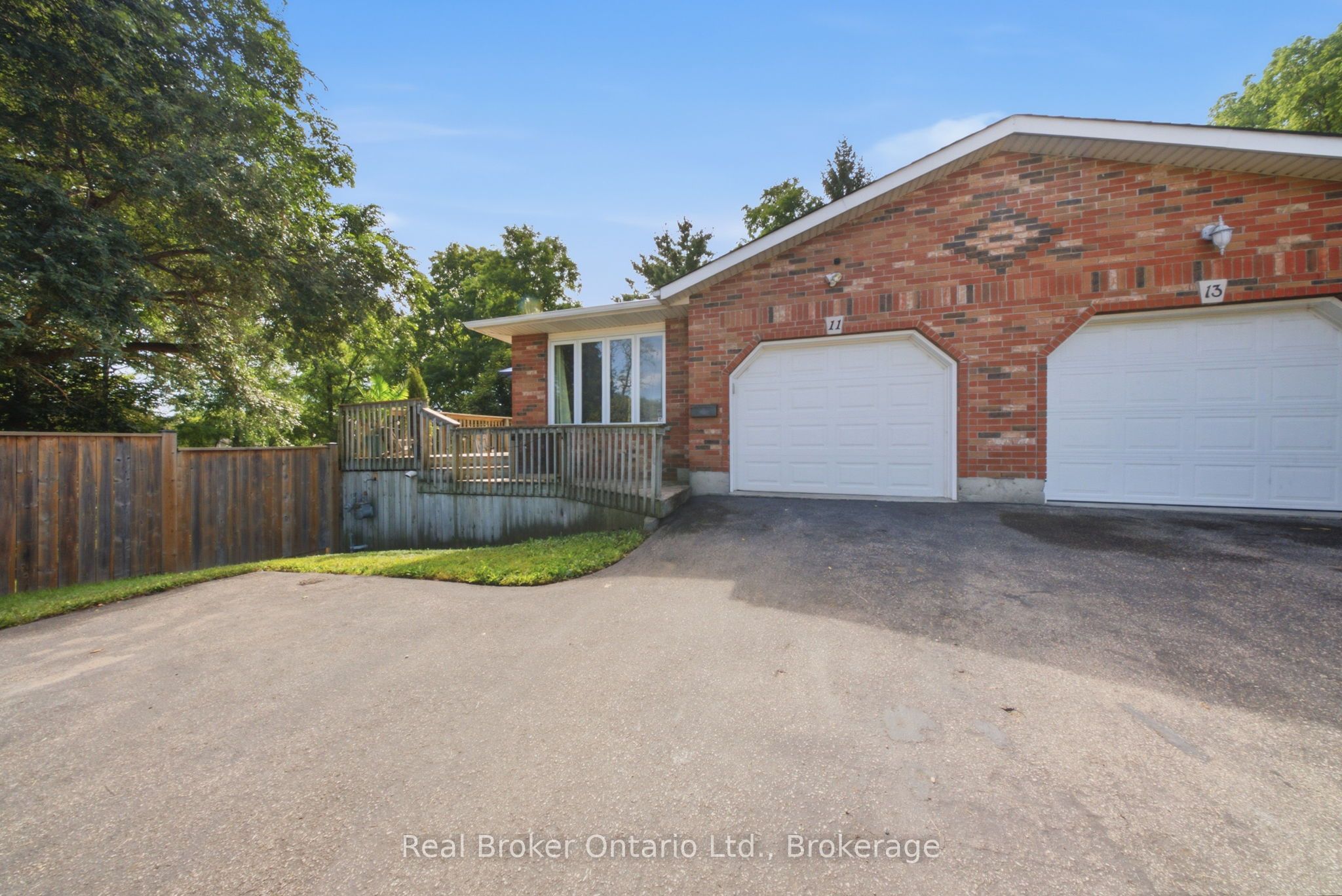 11 Dundas Street W, Brant, ON N3L 1E9 photo 3