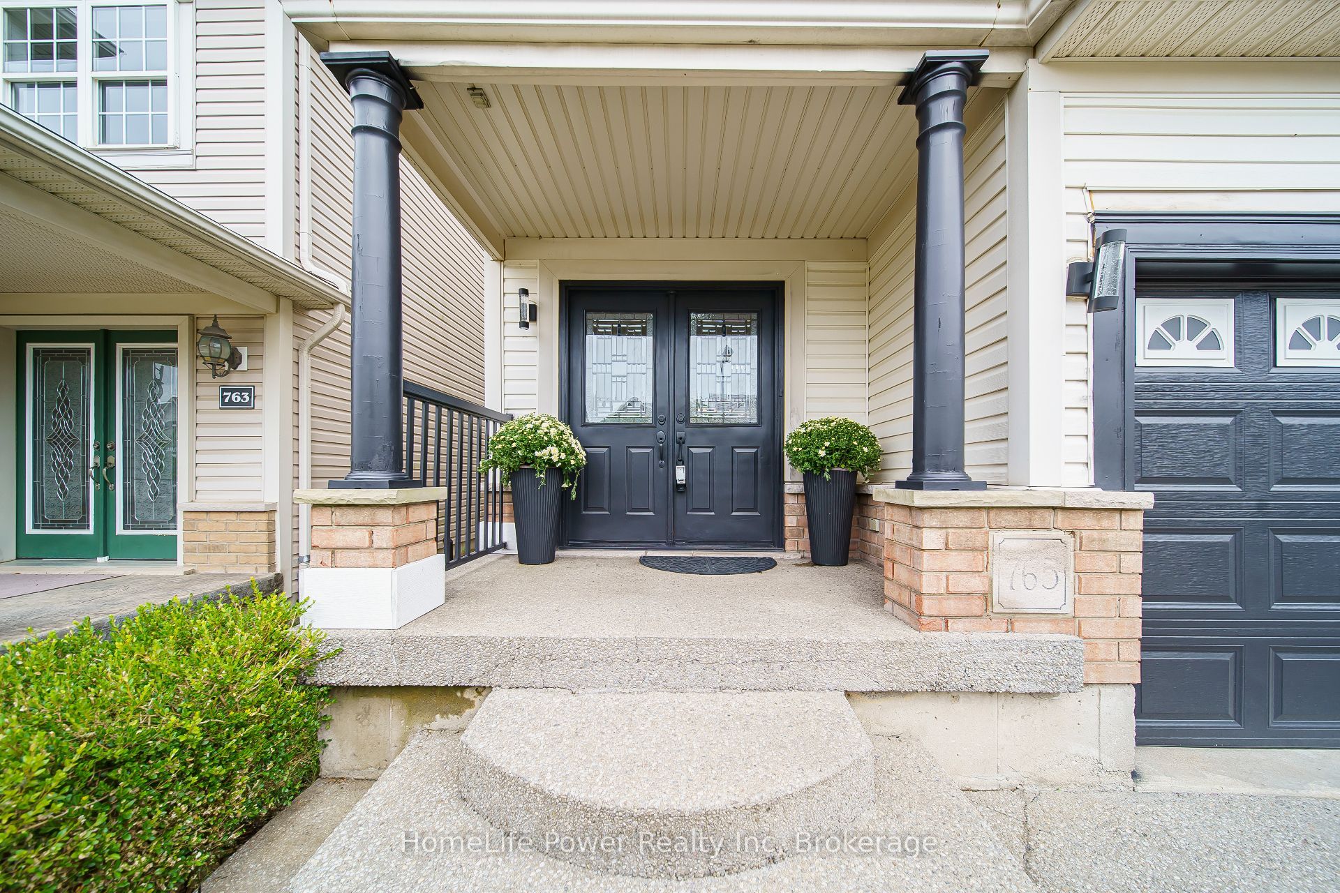 765 BRANDENBURG Boulevard, Waterloo, ON N2T 2W9 photo 4