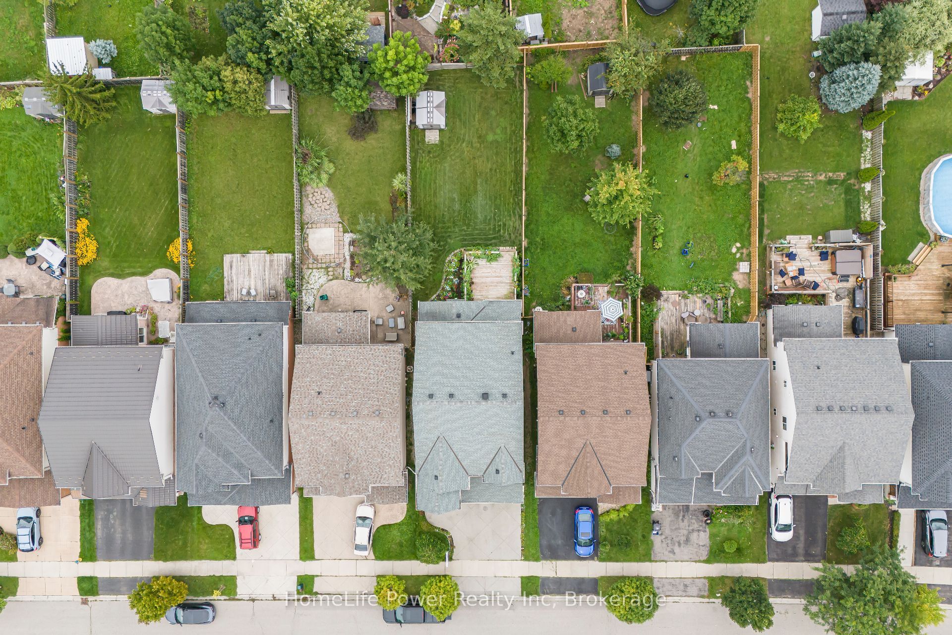 765 BRANDENBURG Boulevard, Waterloo, ON N2T 2W9 photo 5