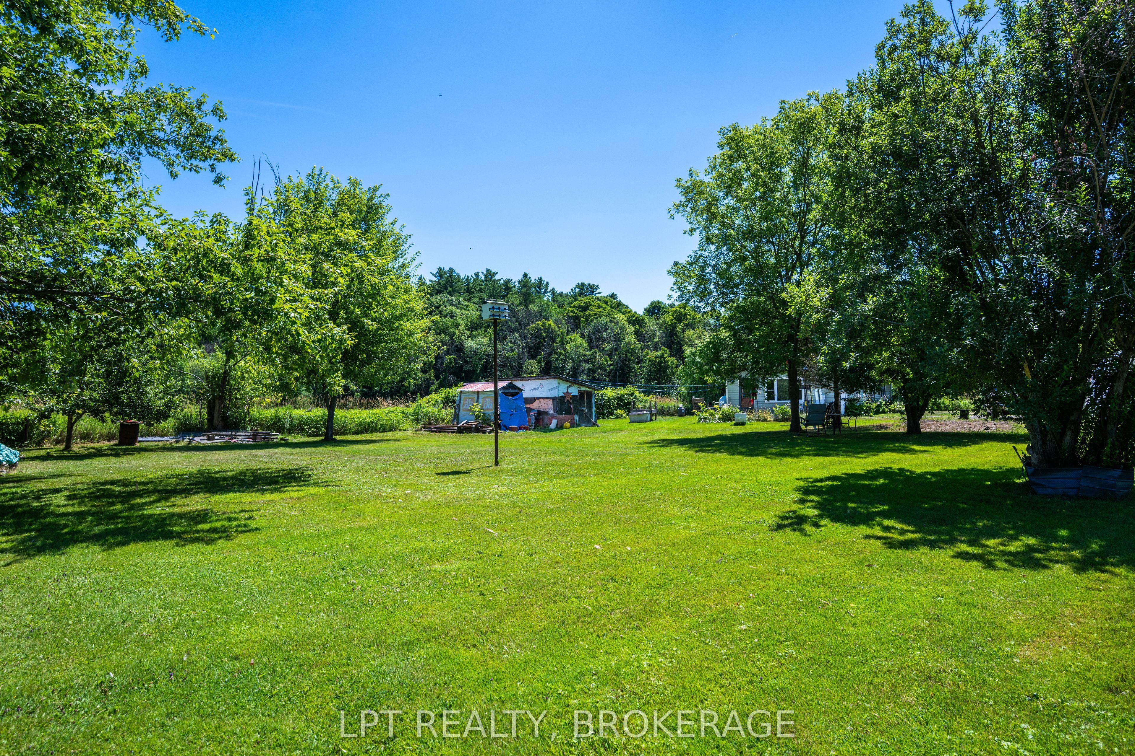 743 Highway 15, Rr#2 Highway, Rideau Lakes, ON K0E 1N0 photo 5