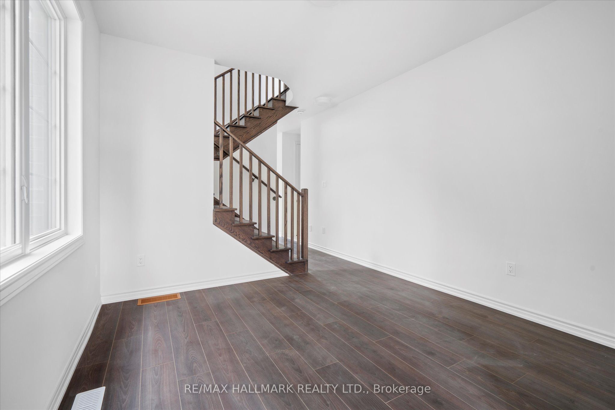 460 Trevor Street, Cobourg, ON K9A 4J5 photo 3