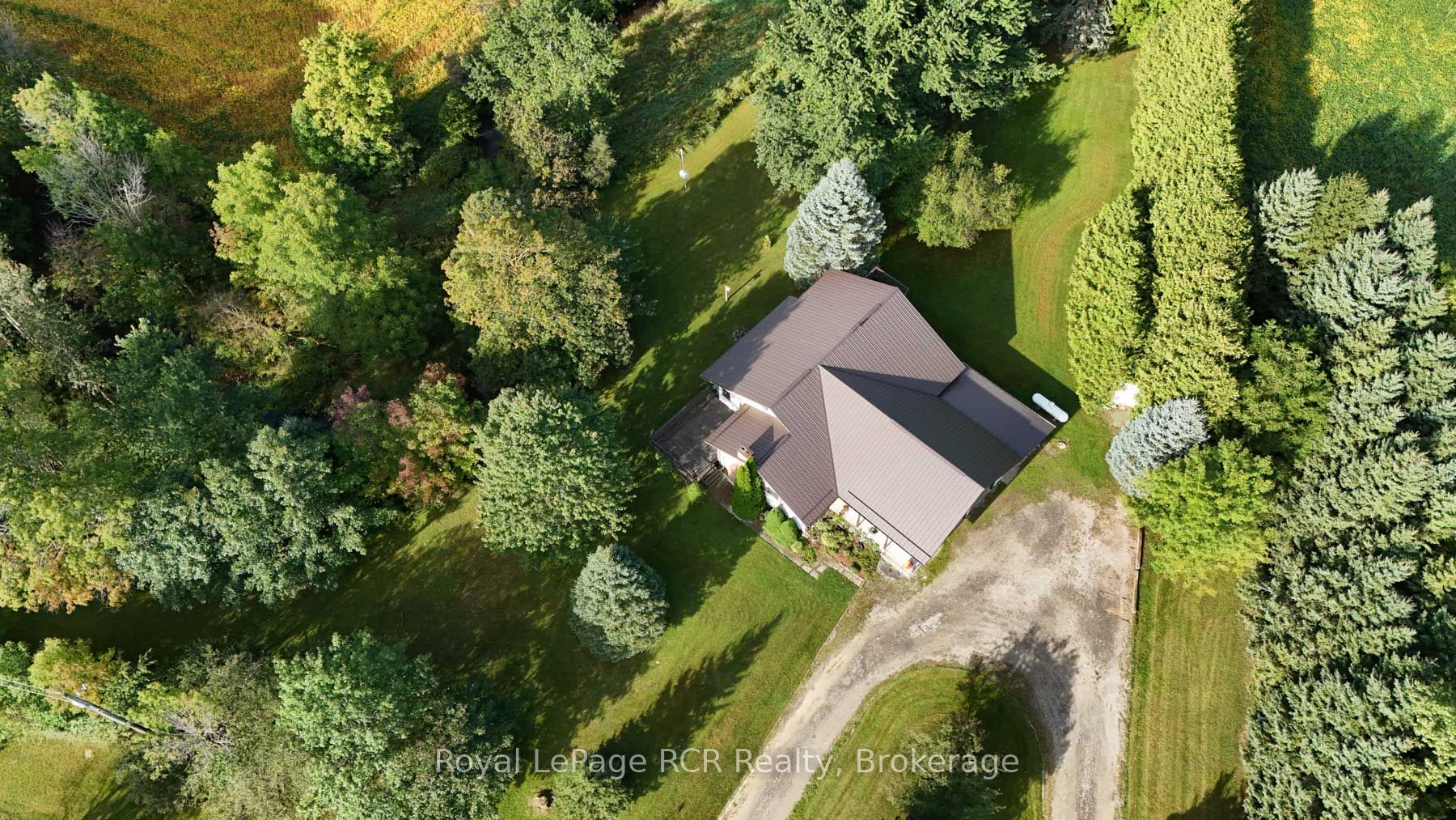 9870 Creek Road, Minto, ON N0G 1M0 photo 3