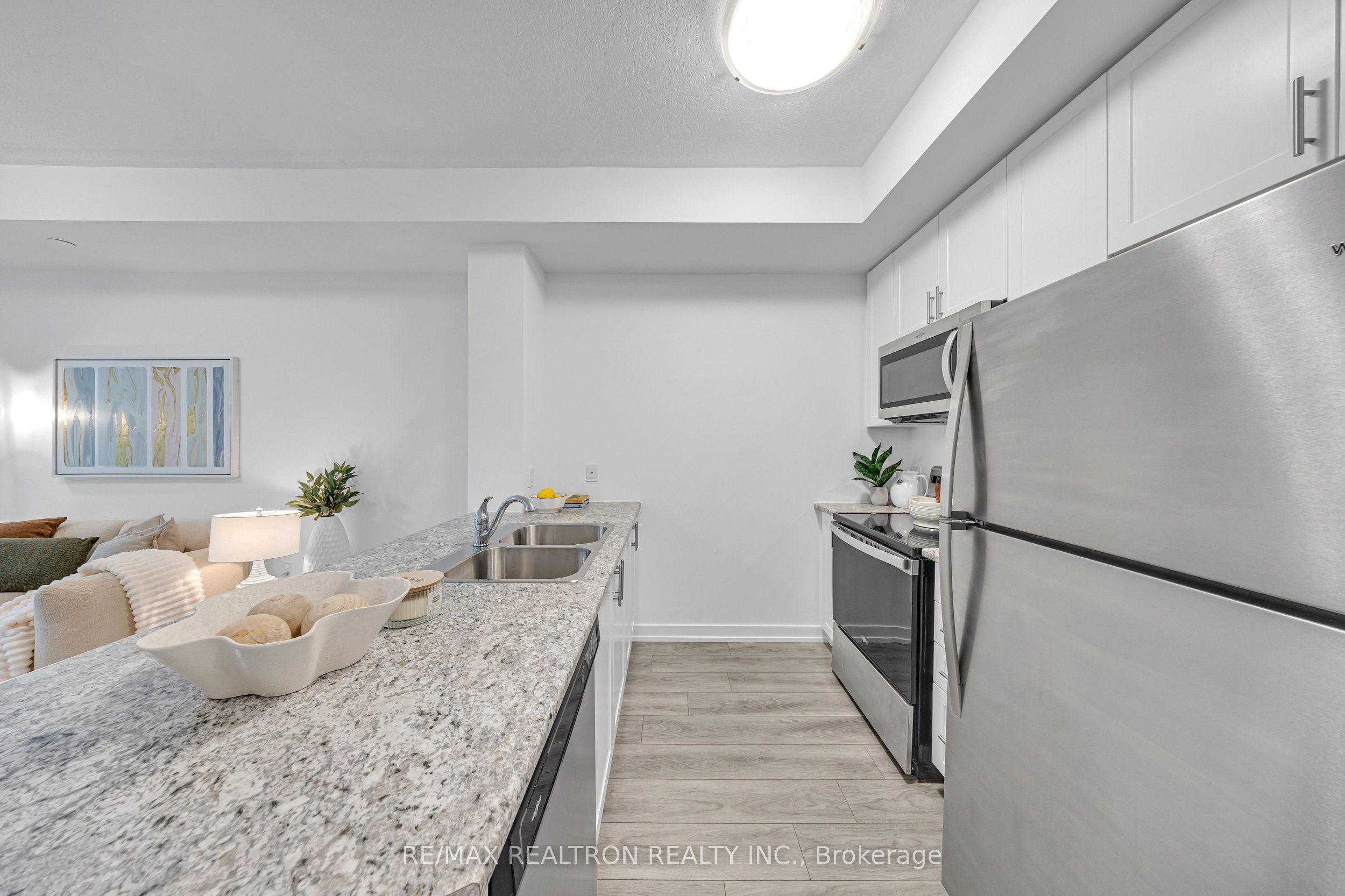 5055 Greenlane Road 140, Lincoln, ON L3J 2J3 photo 5