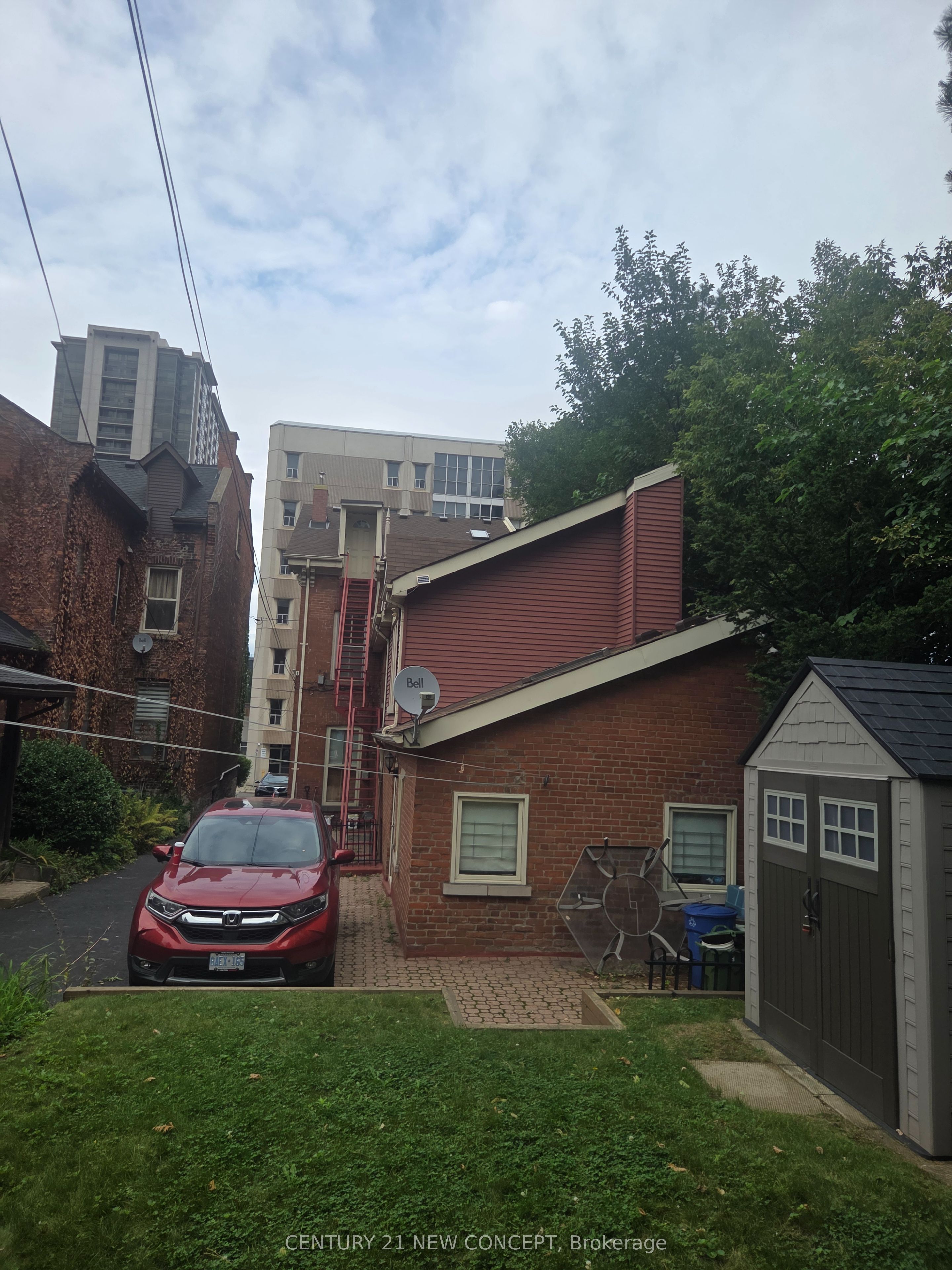 123 Jackson Street W, Hamilton, ON L8P 1L6 photo 4