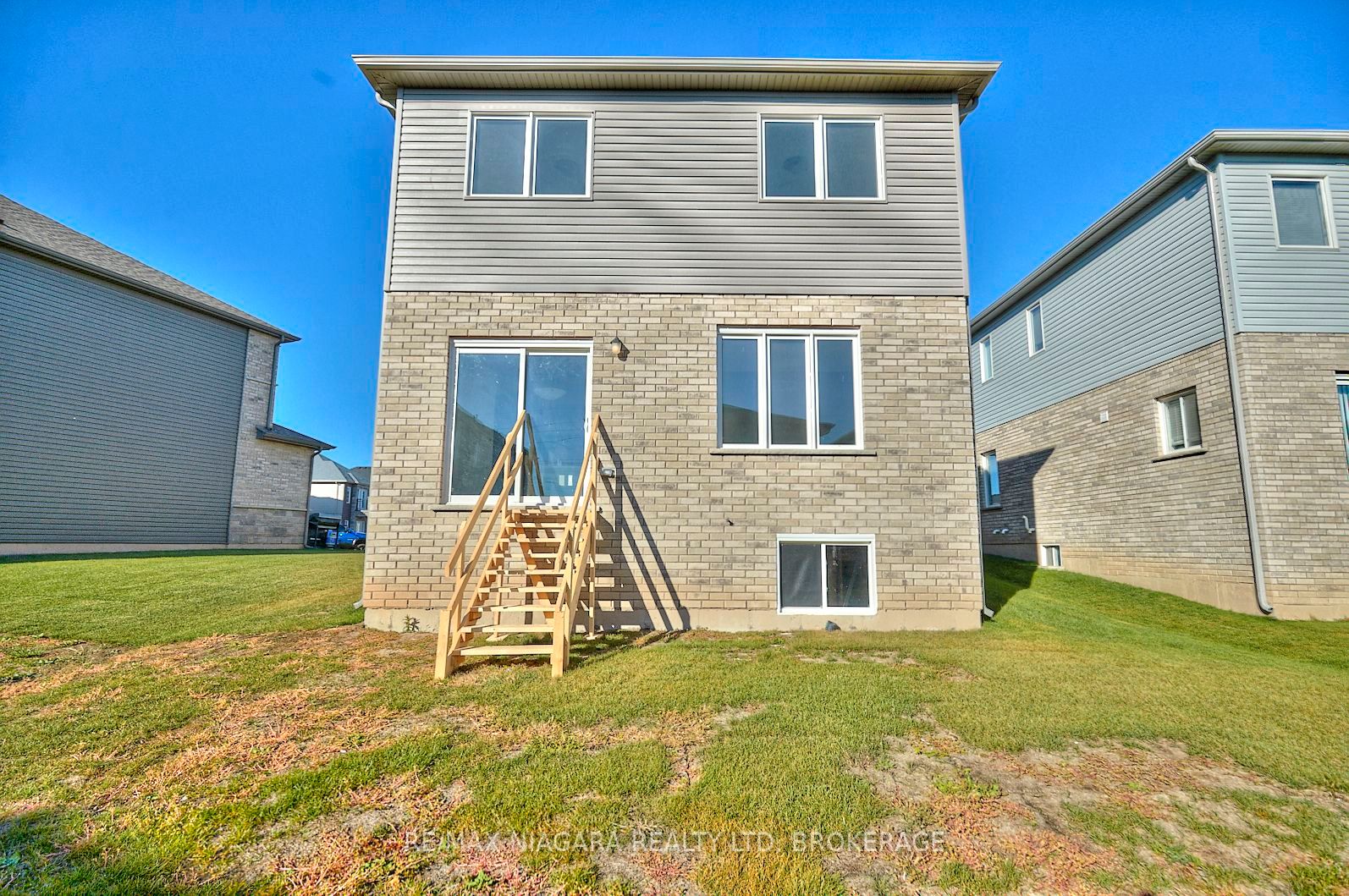 226 Bethune Avenue, Welland, ON L3B 0H6 photo 4