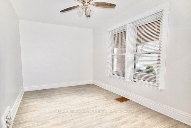 429 Burbrook Place, London East, ON N5W 4B5 photo 5