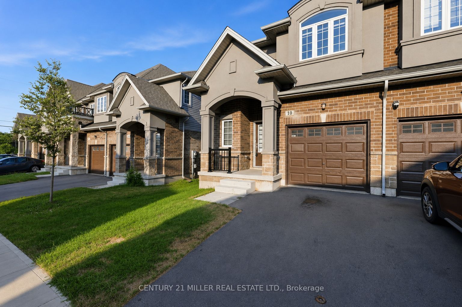 10 Linden Park Lane, Hamilton, ON L9A 1Y1 photo 3