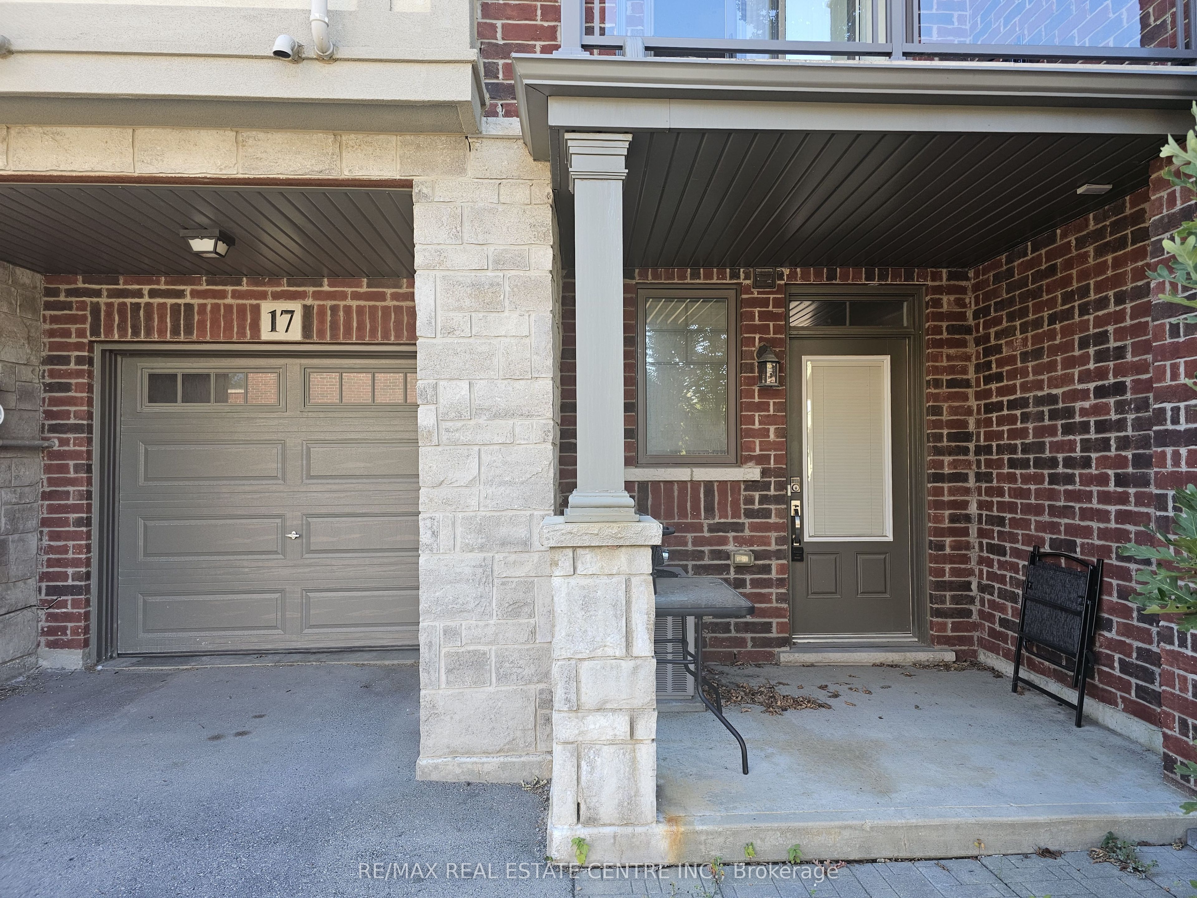 1169 Garner Road E 17, Hamilton, ON L9G 0G8 photo 2