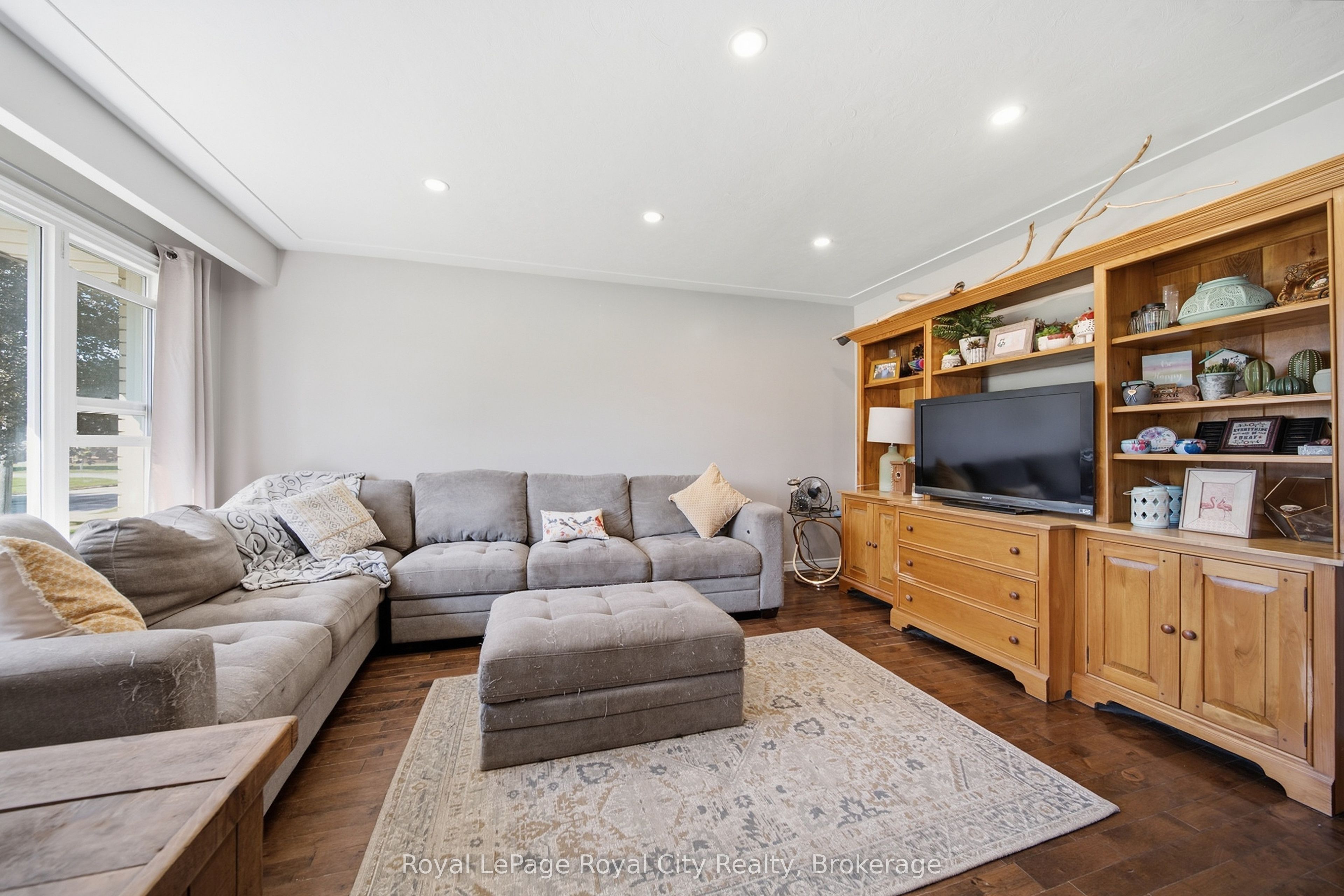164 Waverley Drive, Guelph, ON N1E 1H2 photo 4