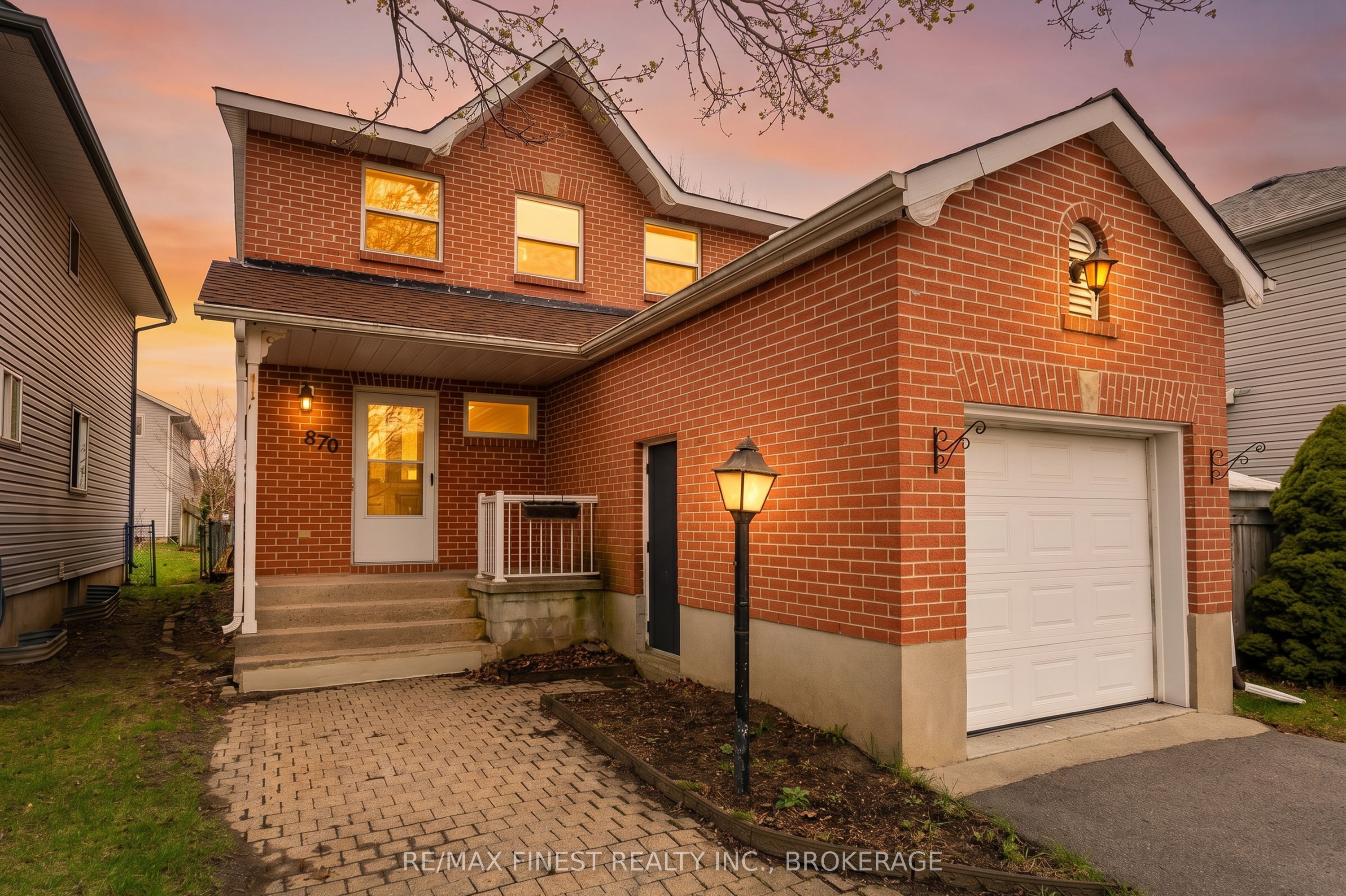 870 WALKER Court, Kingston, ON K7M 8L2