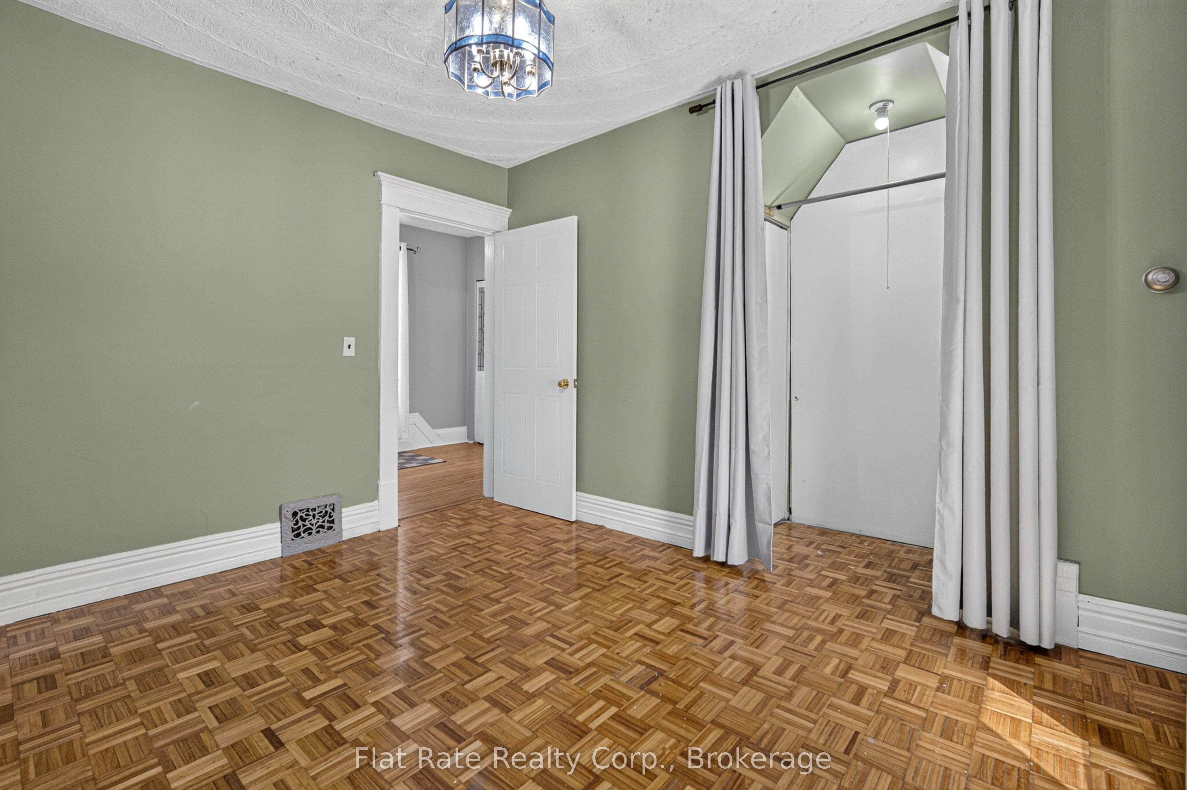 660 George Street N, Peterborough, ON K9H 3S8 photo 5