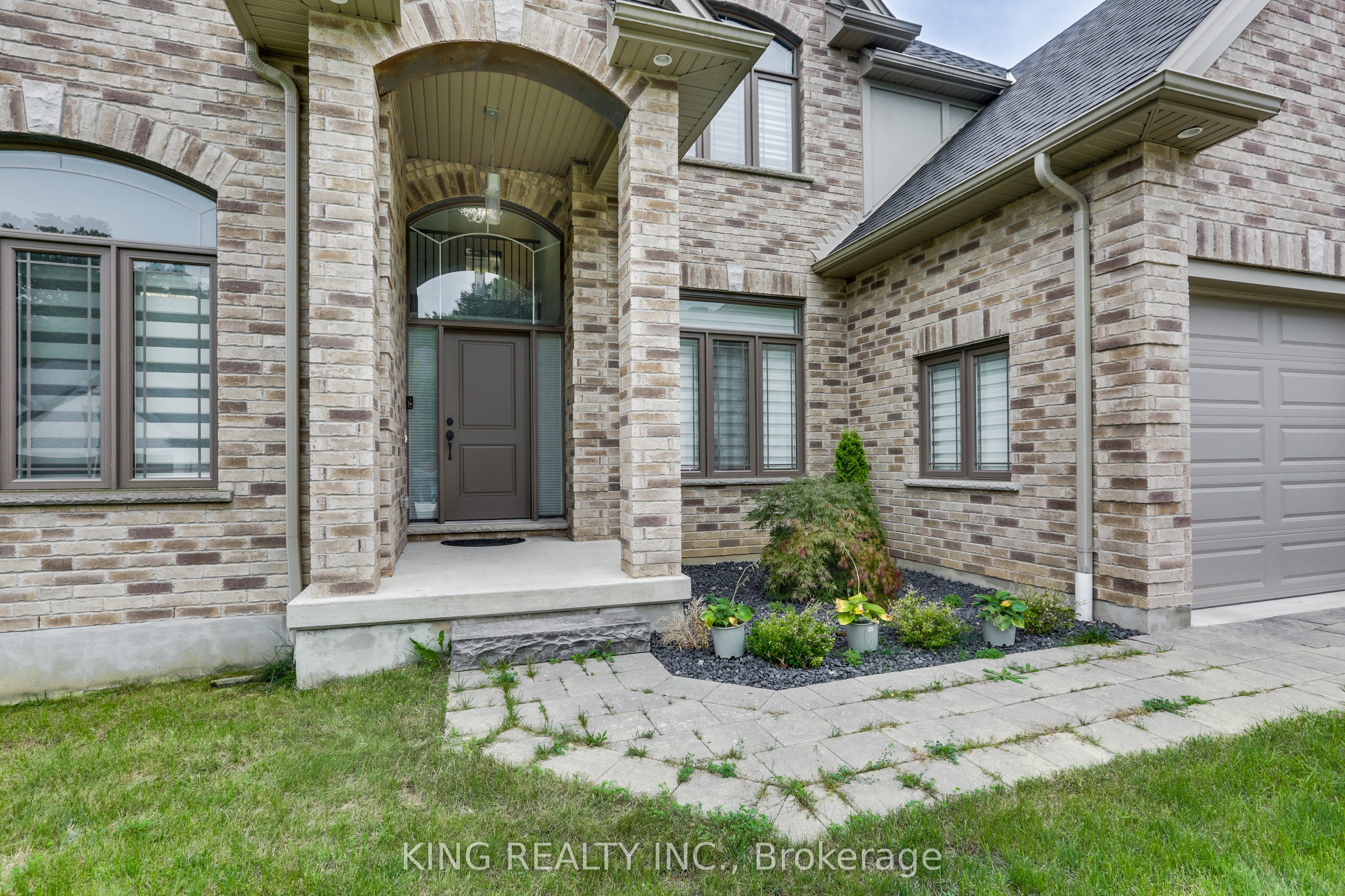 2282 Dauncey Crescent N, London North, ON N5X 0M2 photo 2