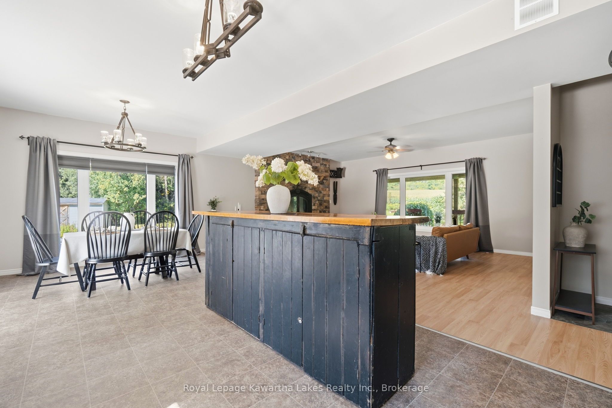 1752 Highway 35 S, Kawartha Lakes, ON L0B 1K0 photo 5