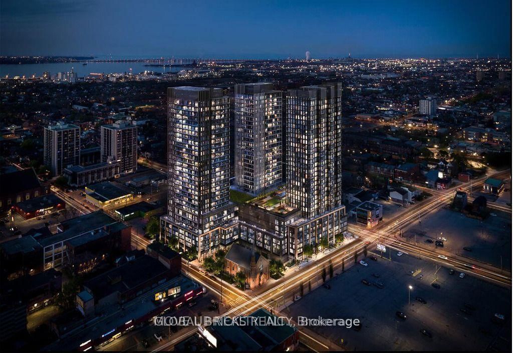 91 John Street N 403, Hamilton, ON L8R 0B8