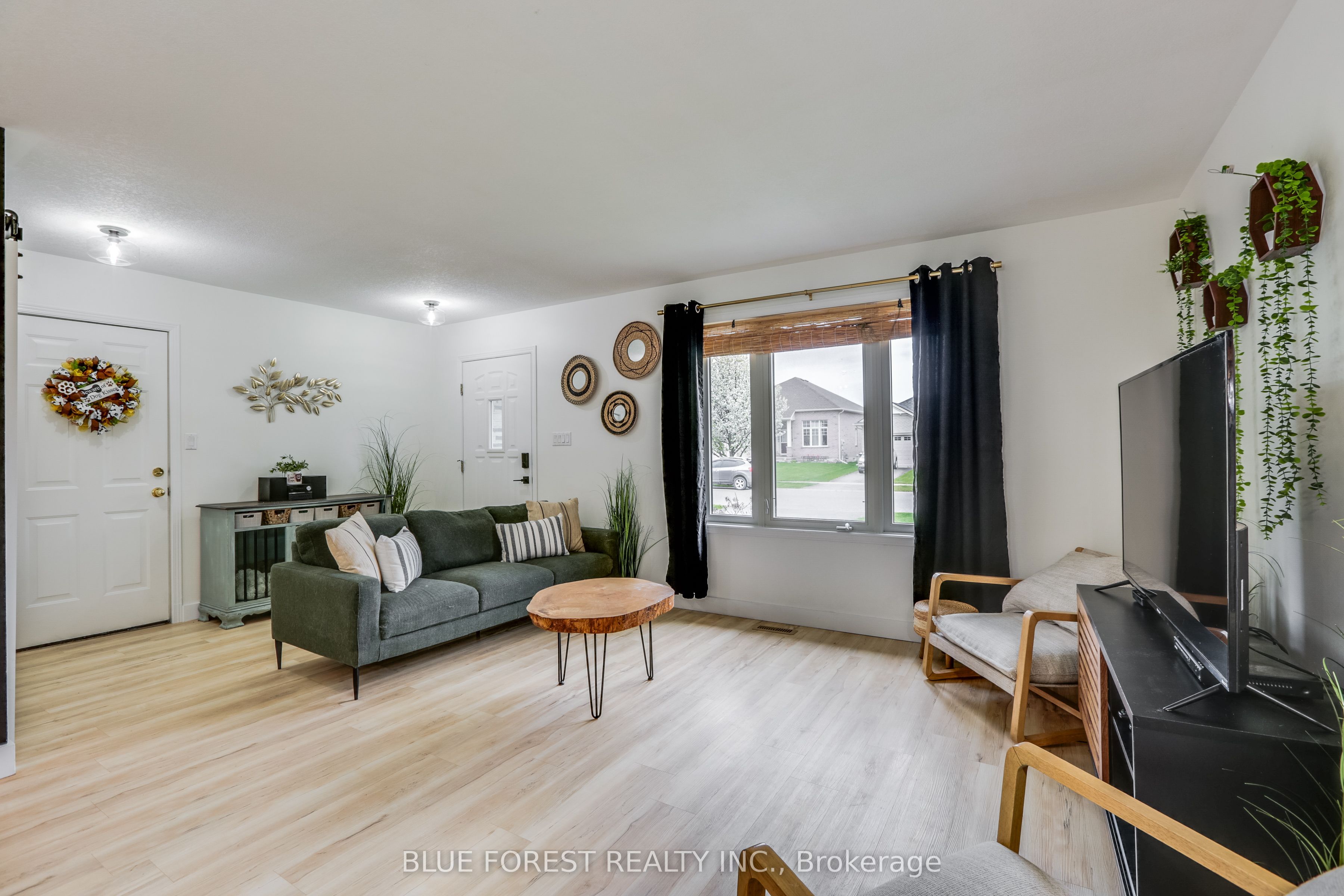 3 Meadowvale Drive, St. Thomas, ON N5P 4P1 photo 3