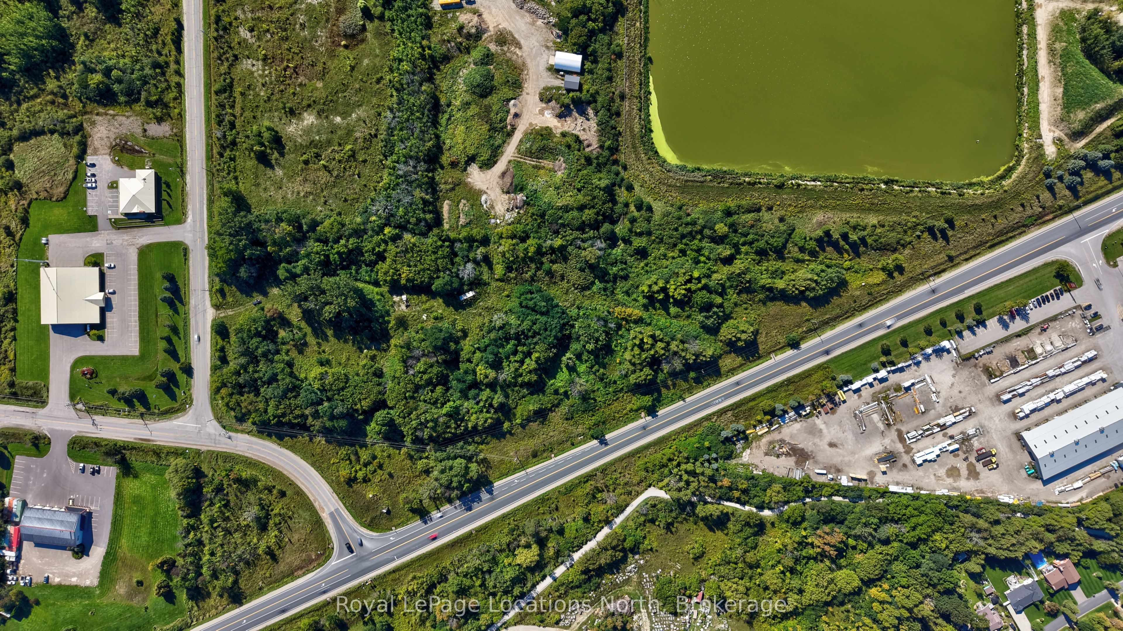 31 Clark Street, Blue Mountains, ON N0H 1J0