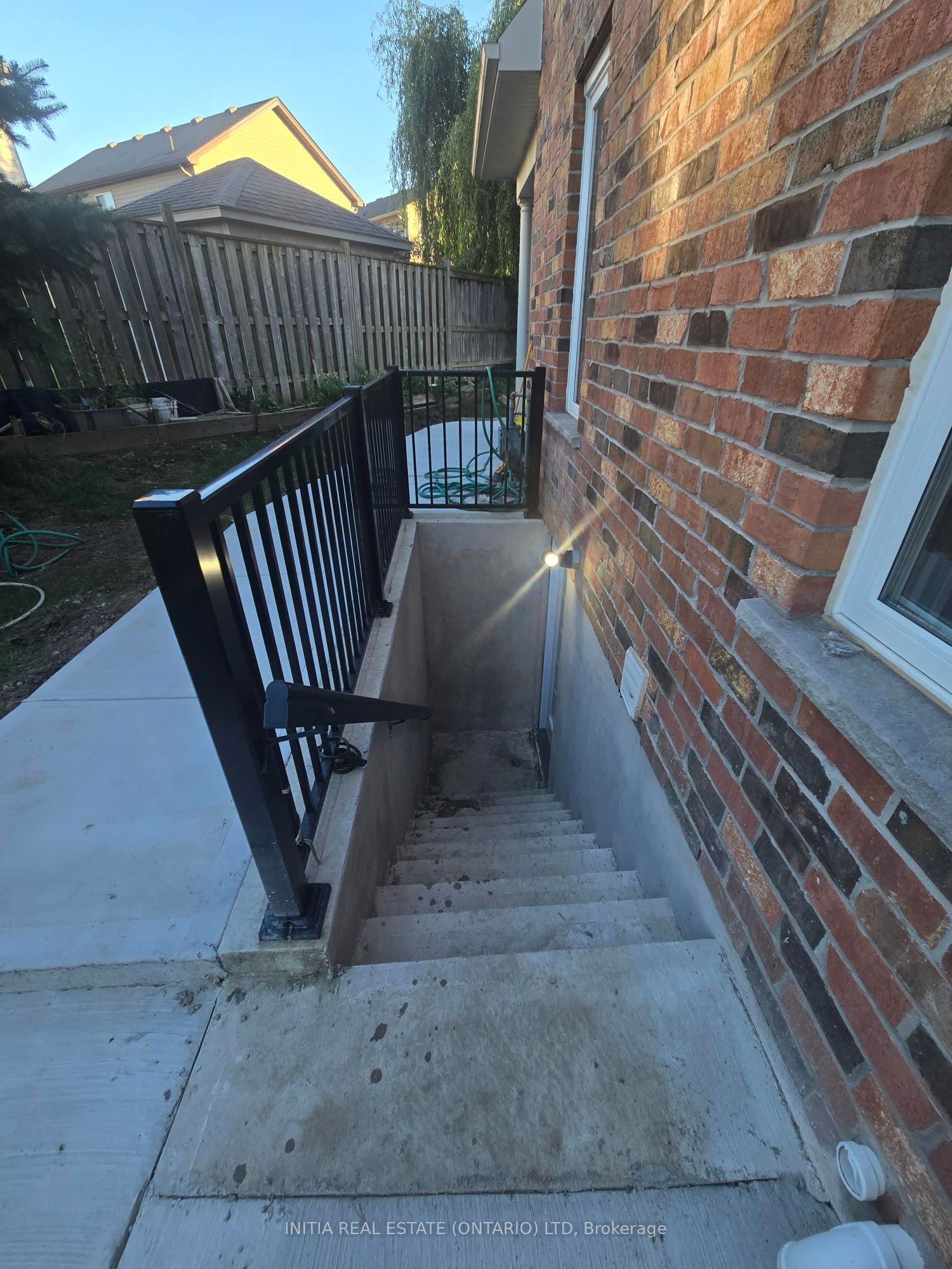 971 Silverfox Crescent, London North, ON N6G 5B6 photo 2