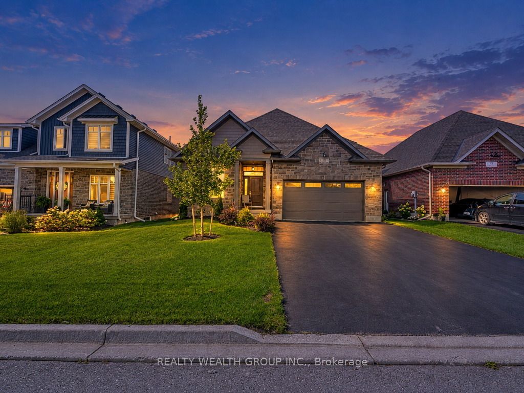 39 Carriage Crossing, Mapleton, ON N0G 1P0