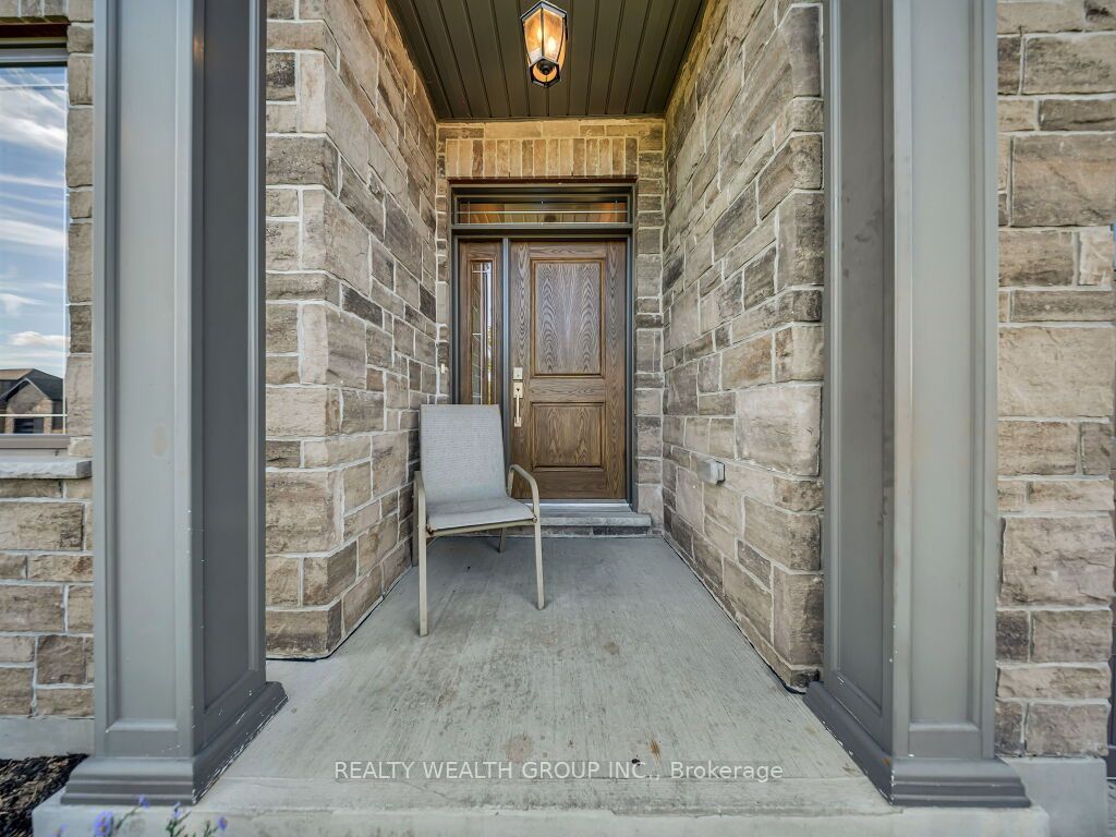 39 Carriage Crossing, Mapleton, ON N0G 1P0 photo 4