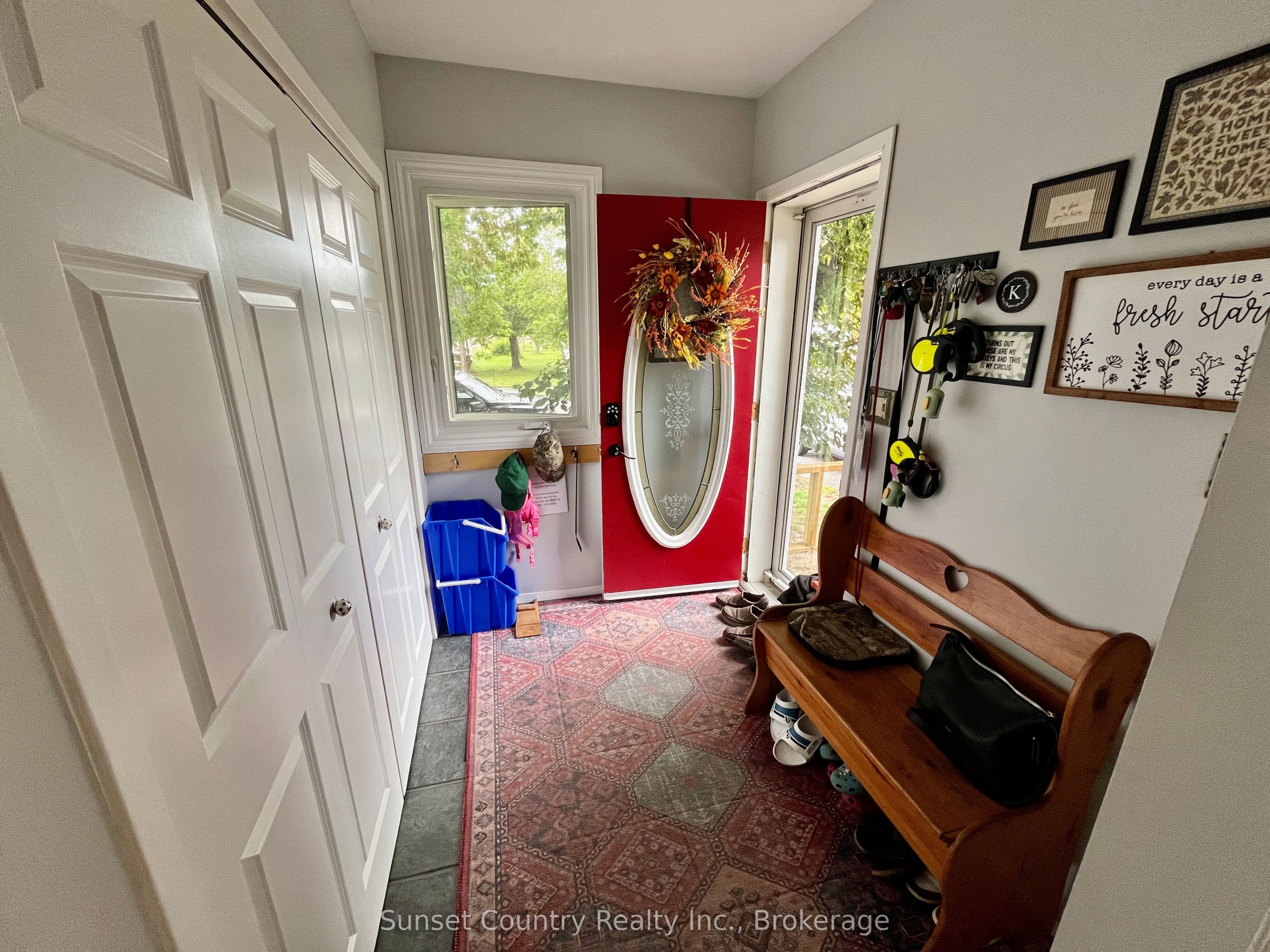 117 Whyte Avenue, Dryden, ON P8N 1Z8 photo 2
