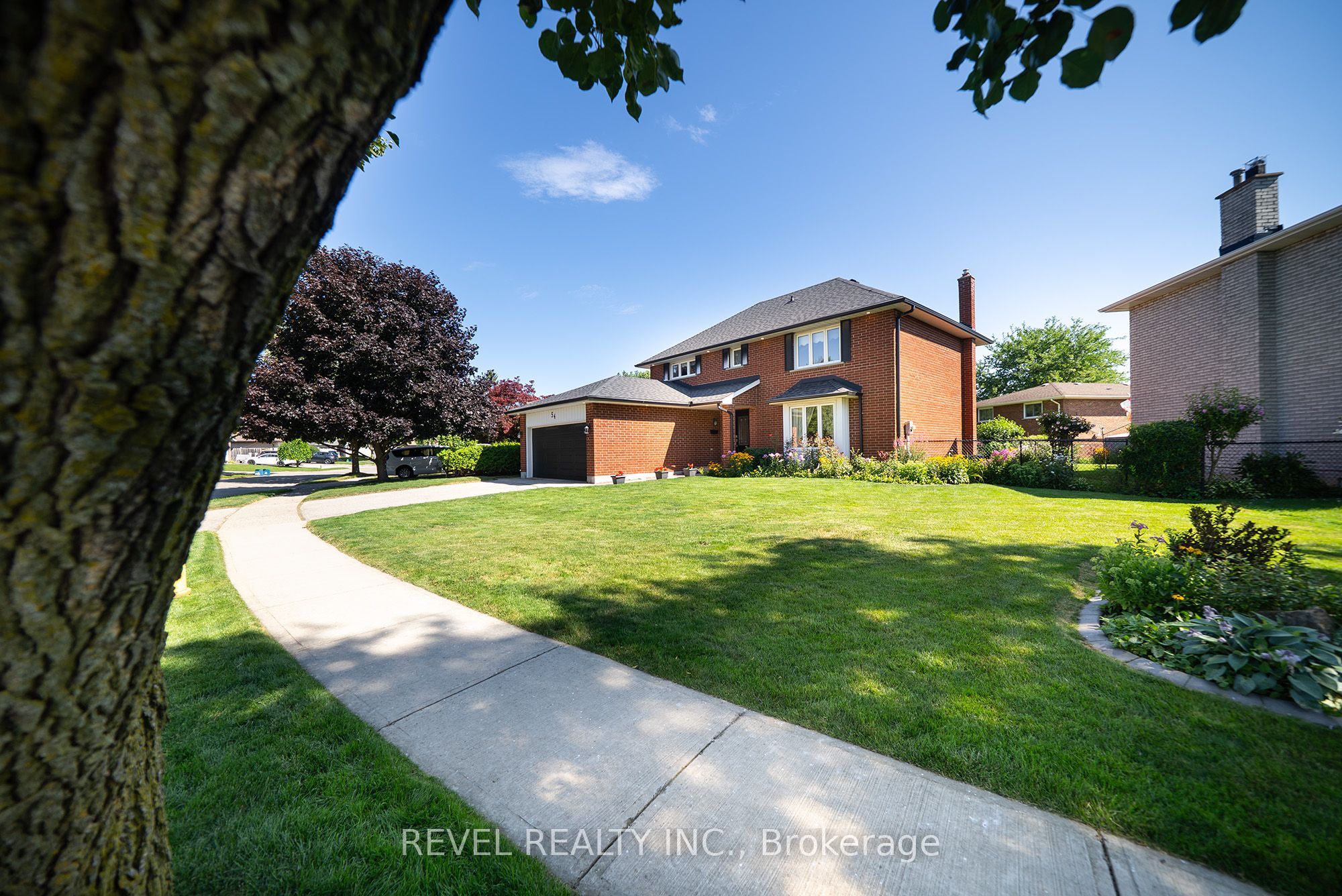 54 Dante Crescent, Brantford, ON N3P 1B8 photo 5
